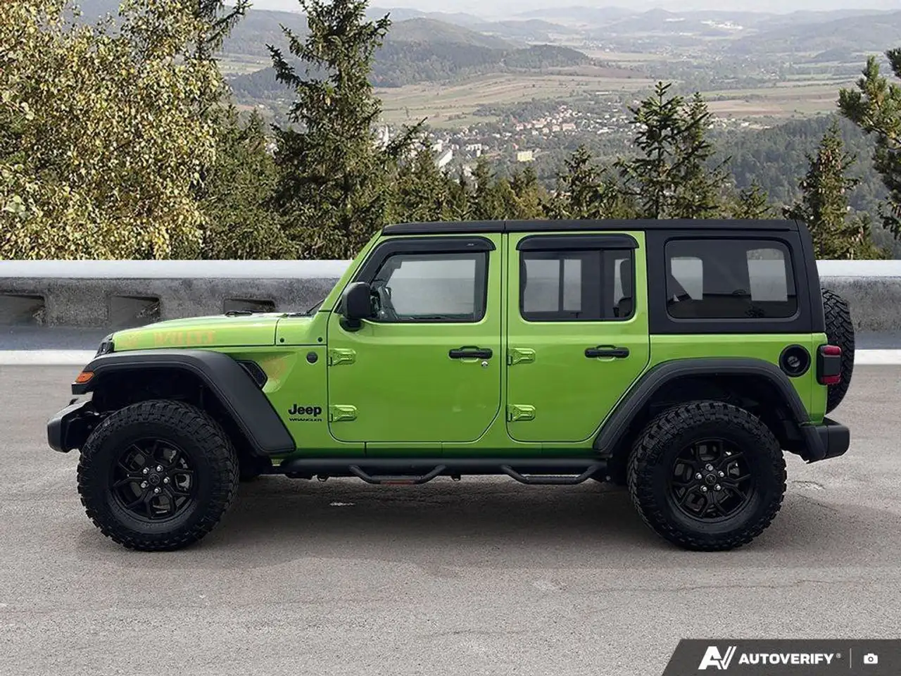 Jeep Wrangler снимка Jeep Wrangler