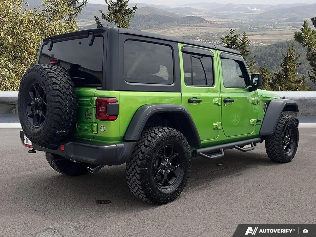 Jeep Wrangler снимка Jeep Wrangler