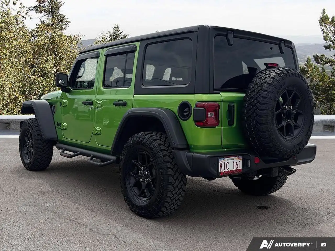 Jeep Wrangler снимка Jeep Wrangler