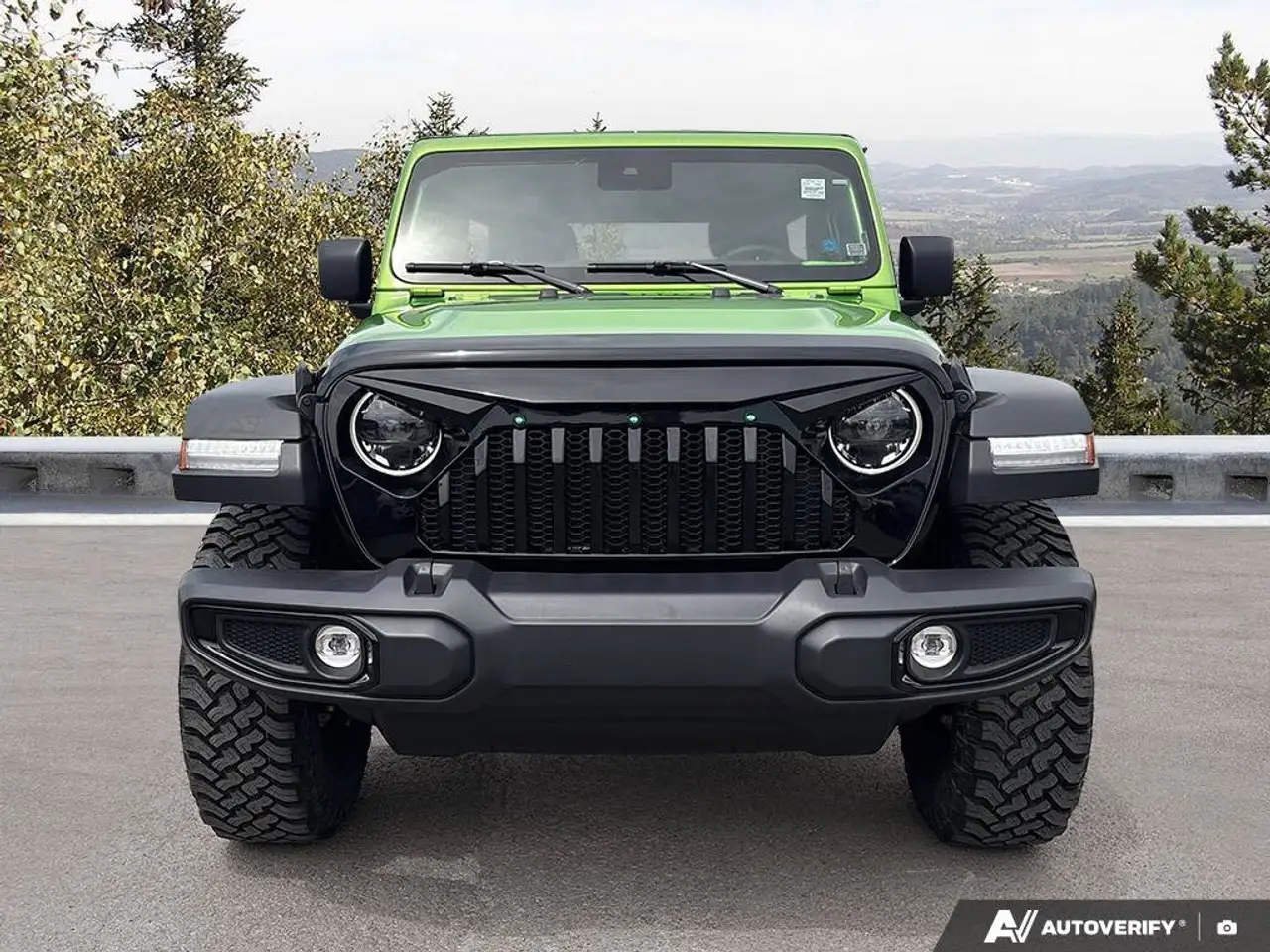 Jeep Wrangler снимка Jeep Wrangler