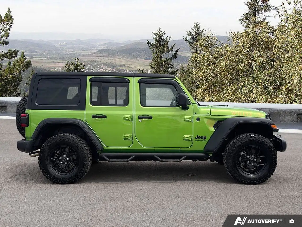 Jeep Wrangler снимка Jeep Wrangler