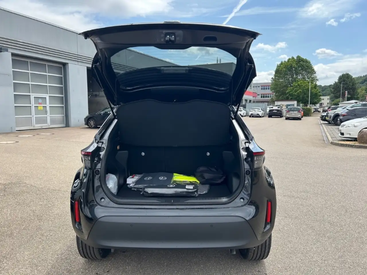 Toyota Yaris Cross 1,5l Teamplayer 4x2 Hybrid Safety + Winter 9