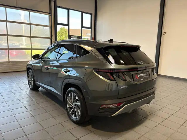 Hyundai Tucson view 4