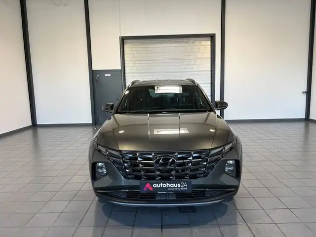 Hyundai Tucson view 2