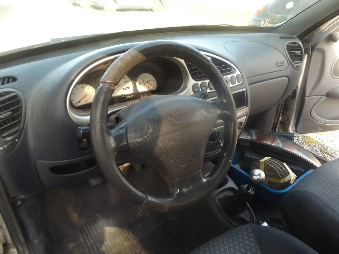 Ford Puma 1.7 16V Srebrny - 2