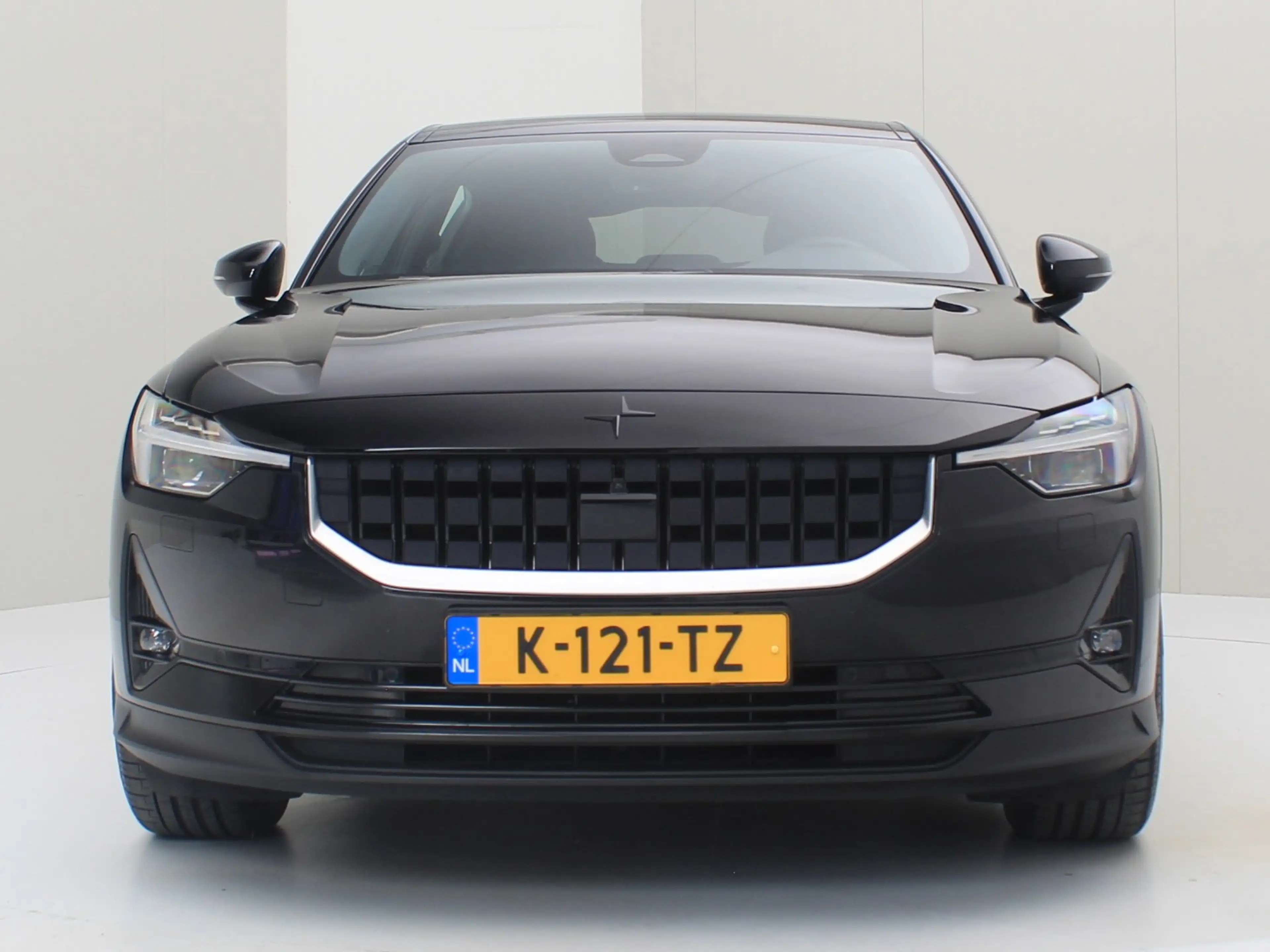 Polestar 2 Polestar 2 Long Range Dual Motor Launch Edition 93 — photo 5