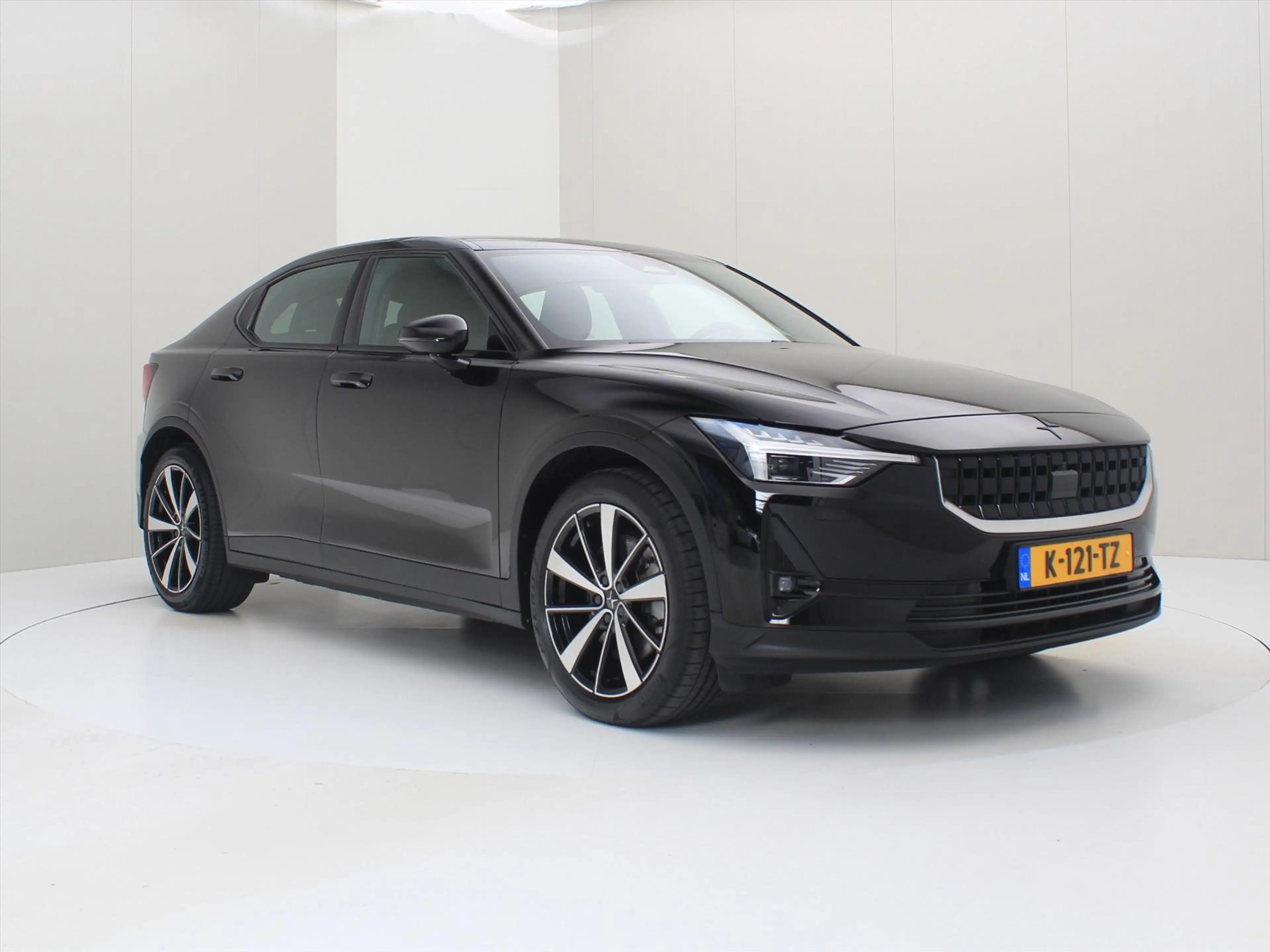 Polestar 2 Polestar 2 Long Range Dual Motor Launch Edition 93 — photo 4