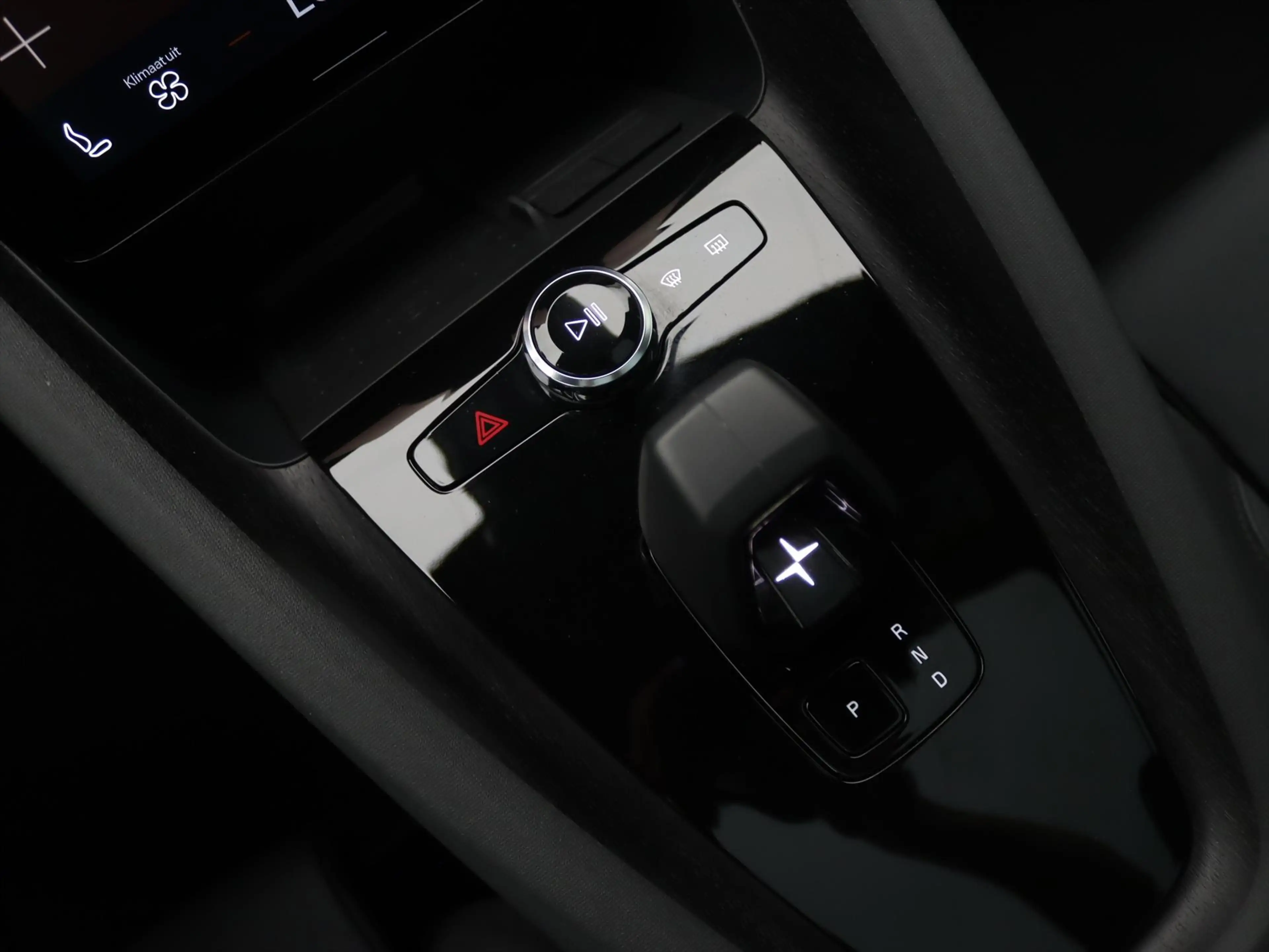 Polestar 2 Polestar 2 Long Range Dual Motor Launch Edition 93 — photo 38