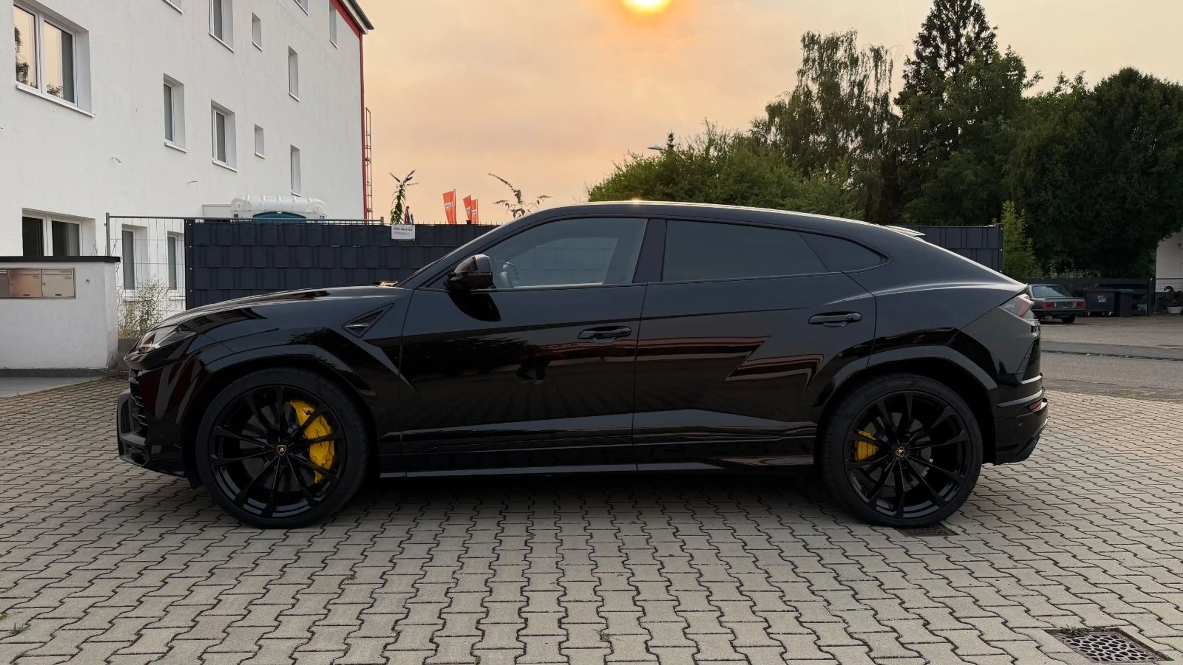 Lamborghini Urus 4.0 V8*2.Hd*Lamborghini Garantie*MwSt. ausw — photo 4