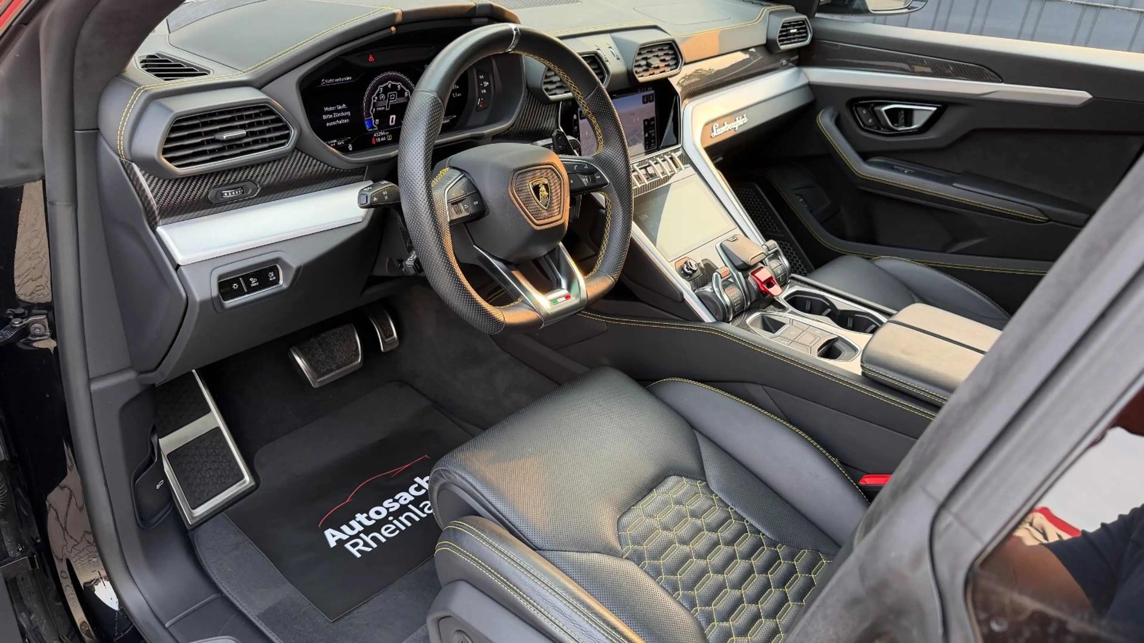 Lamborghini Urus 4.0 V8*2.Hd*Lamborghini Garantie*MwSt. ausw — photo 12