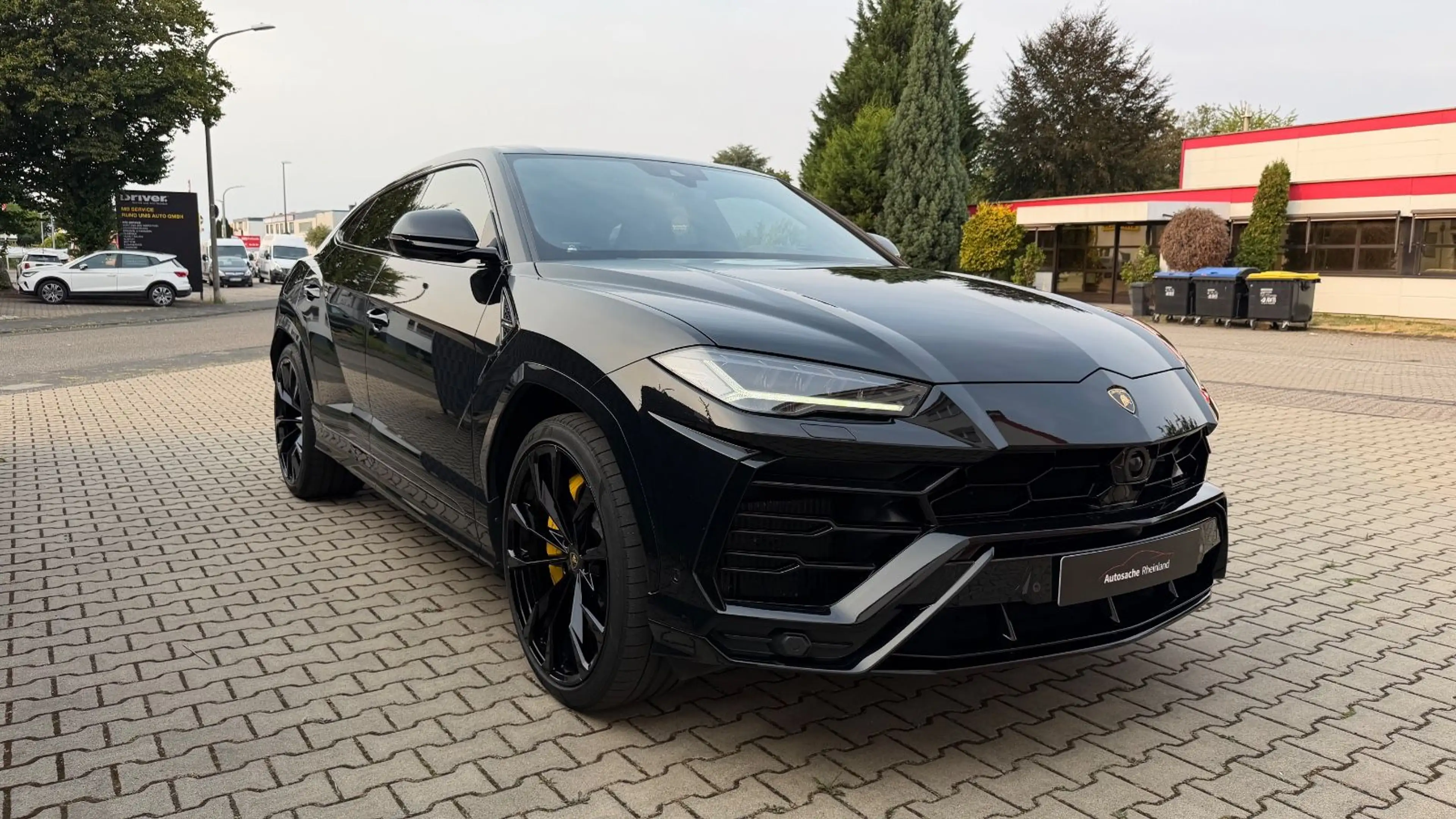 Lamborghini Urus 4.0 V8*2.Hd*Lamborghini Garantie*MwSt. ausw — photo 3