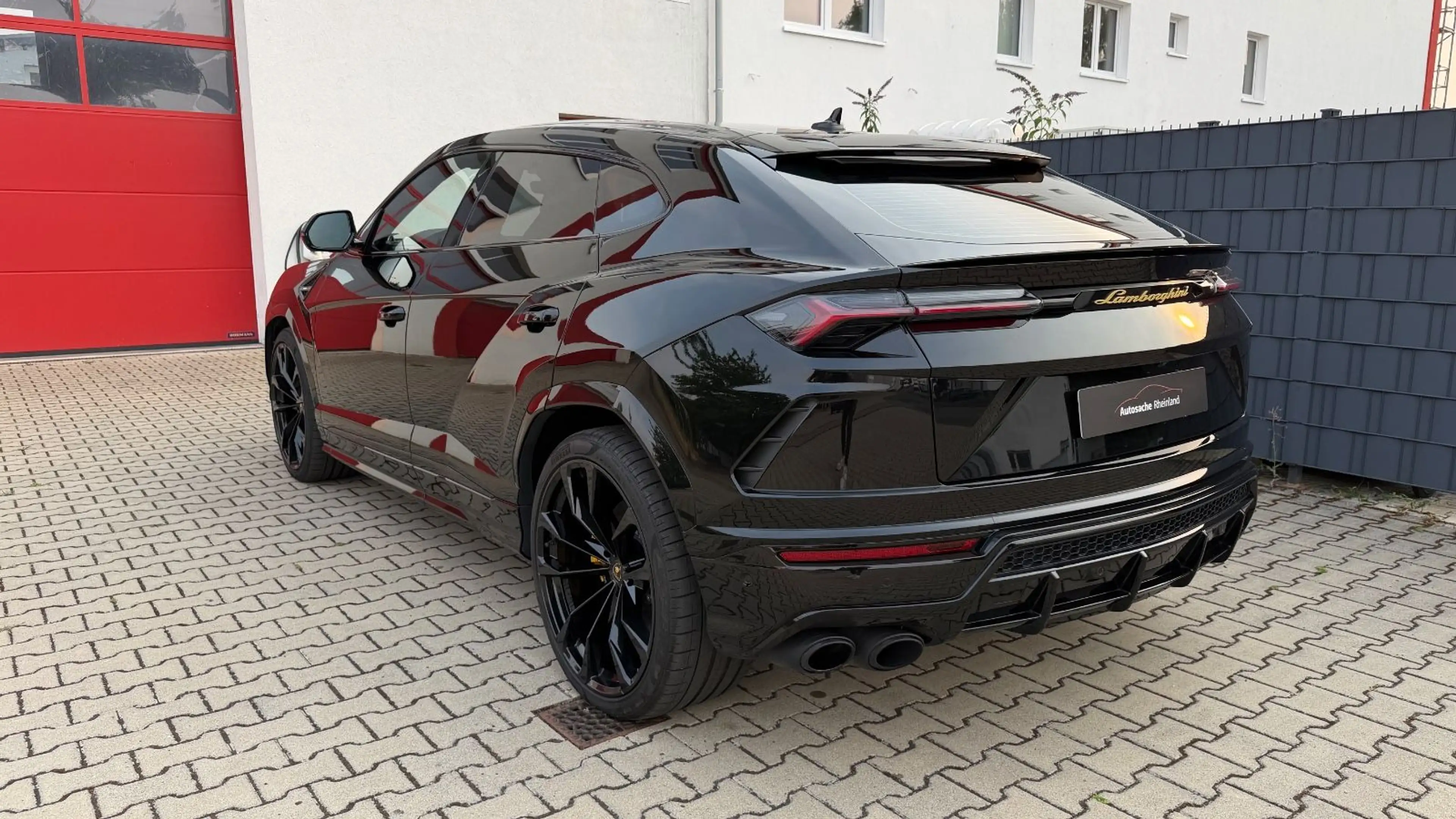 Lamborghini Urus 4.0 V8*2.Hd*Lamborghini Garantie*MwSt. ausw — photo 6