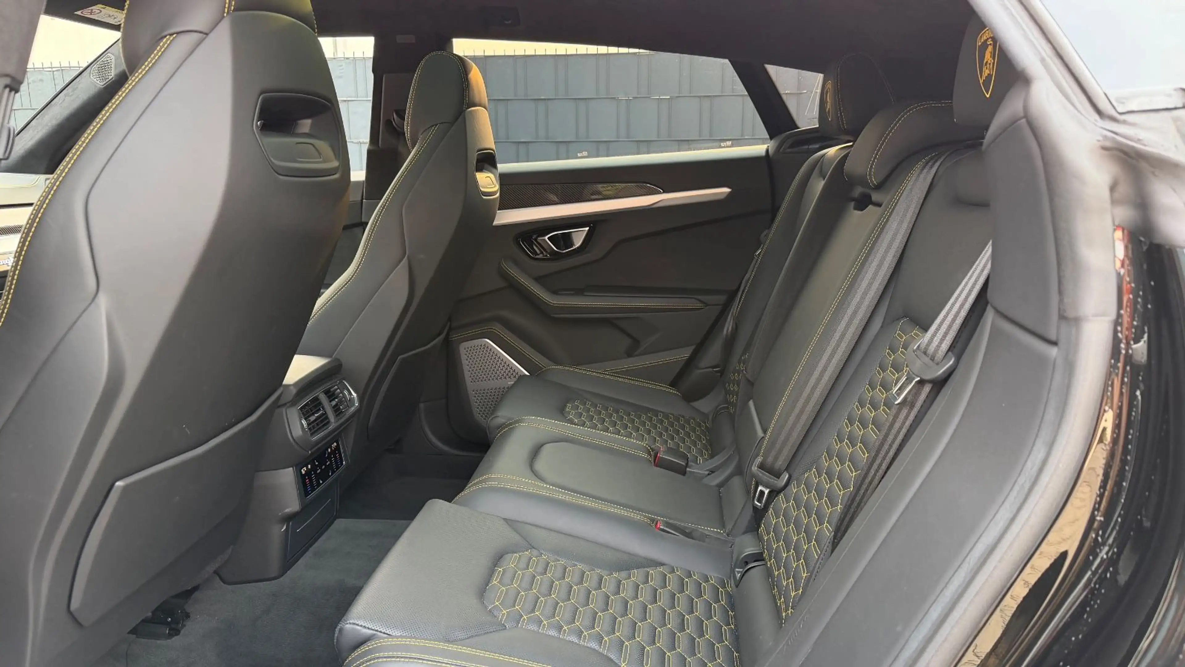 Lamborghini Urus 4.0 V8*2.Hd*Lamborghini Garantie*MwSt. ausw — photo 10