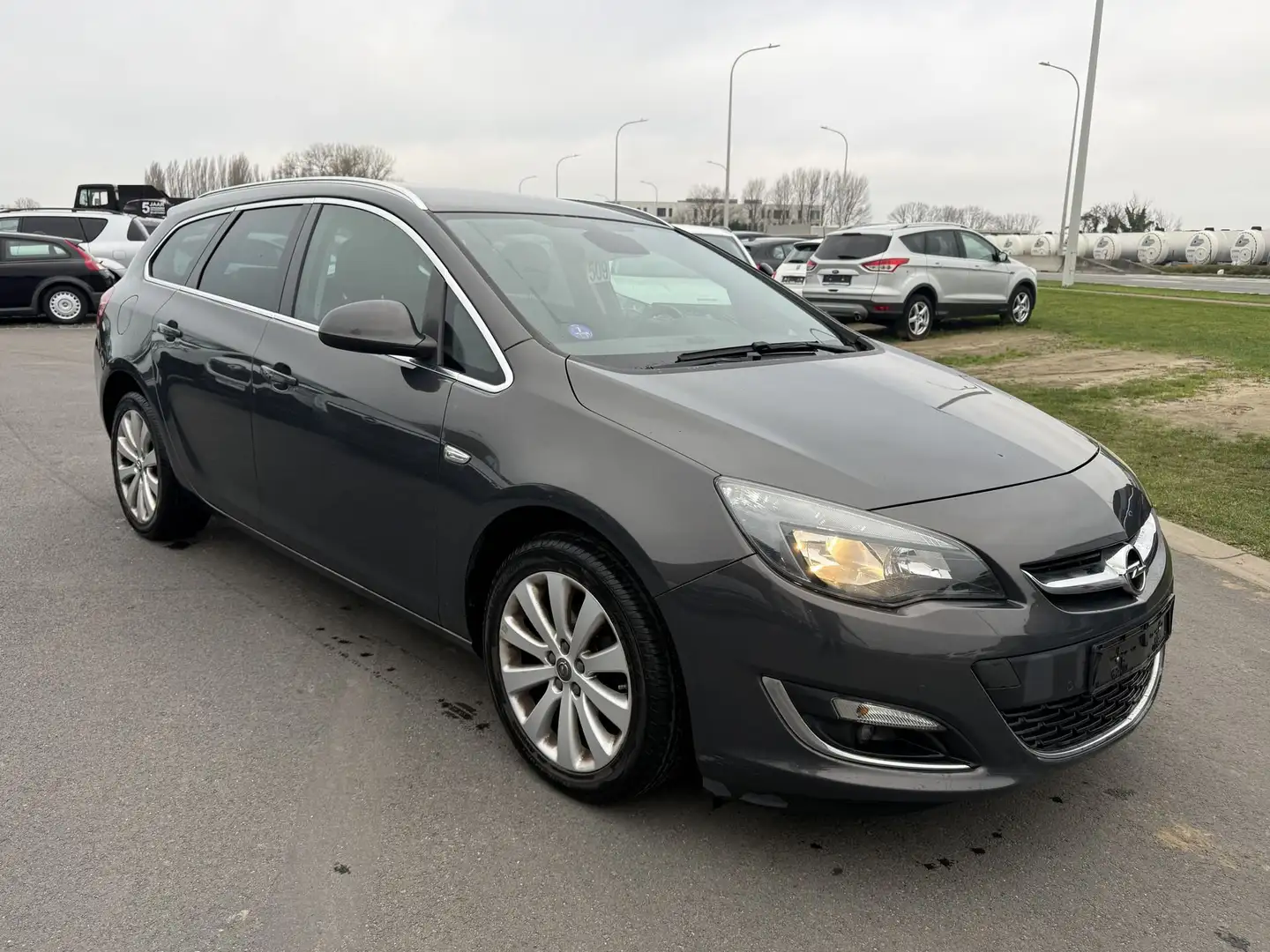 Opel Astra // Navi - Bluetooth - USB // Grau - 1
