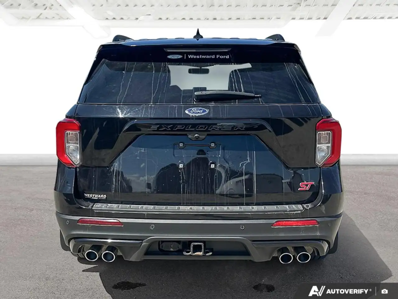 Ford Explorer снимка Ford Explorer