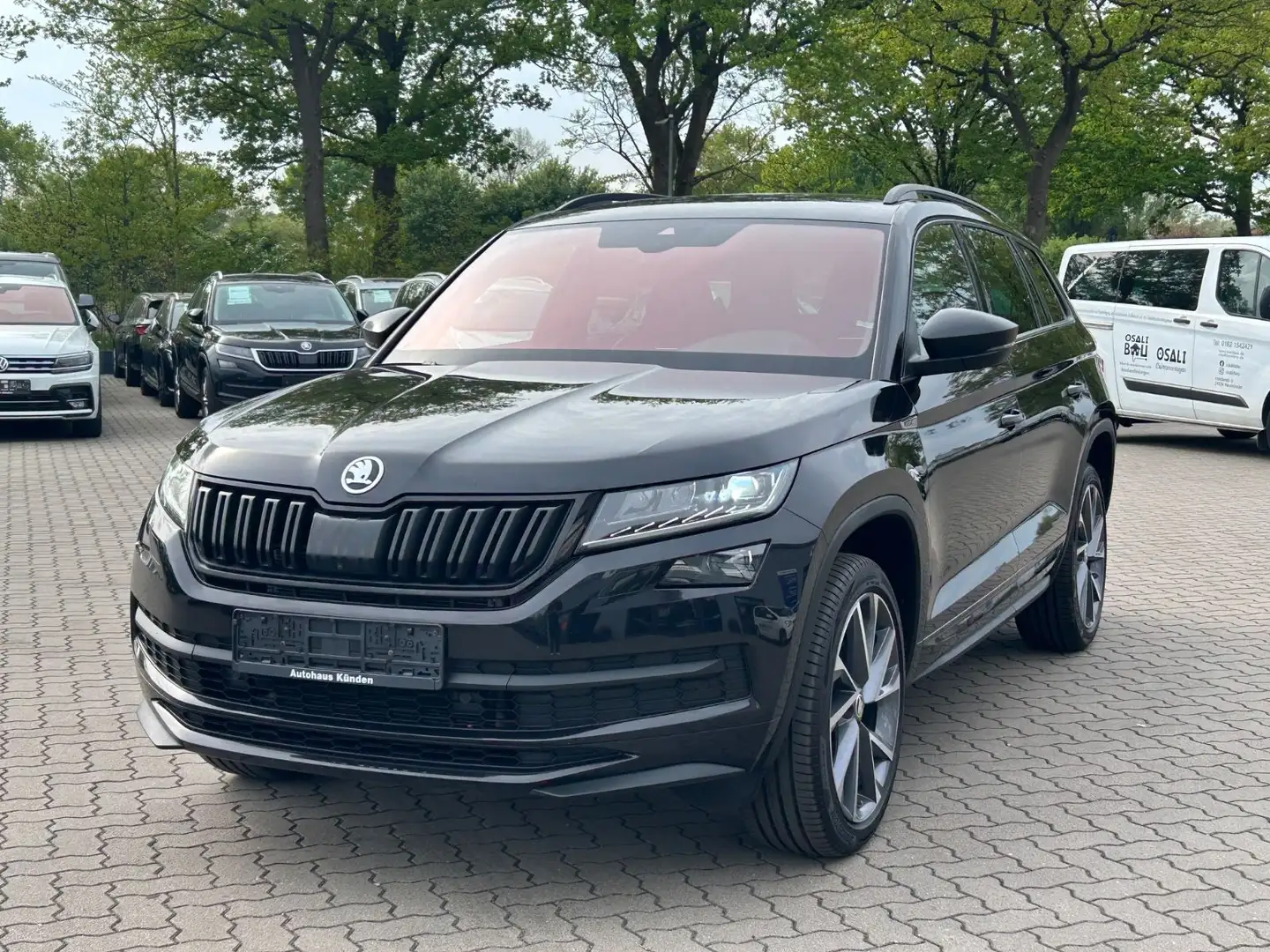 Skoda Kodiaq Sportline 4x4 °VC°360°AHK°ACC° Negro - 1