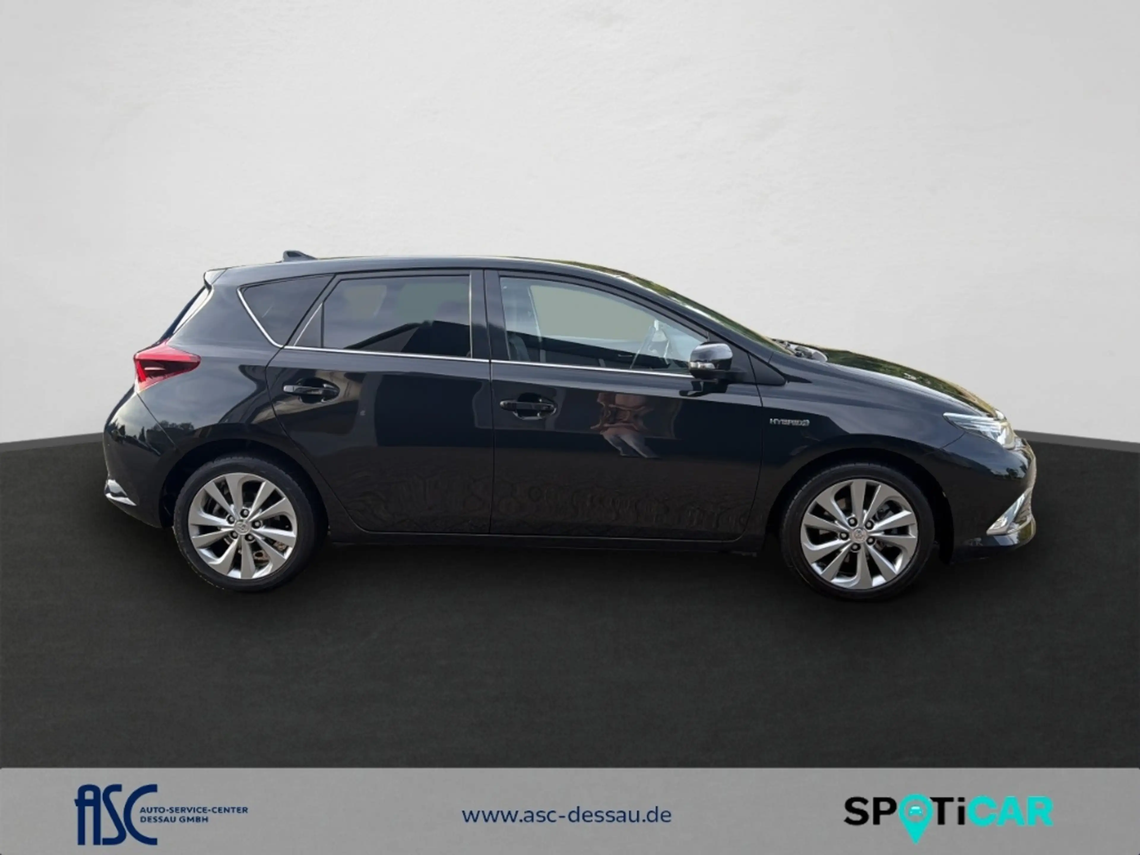 Toyota Auris Edition S/LED/Klimaautom/Navi/Kamera/Sitzh/Bluetoo — photo 4