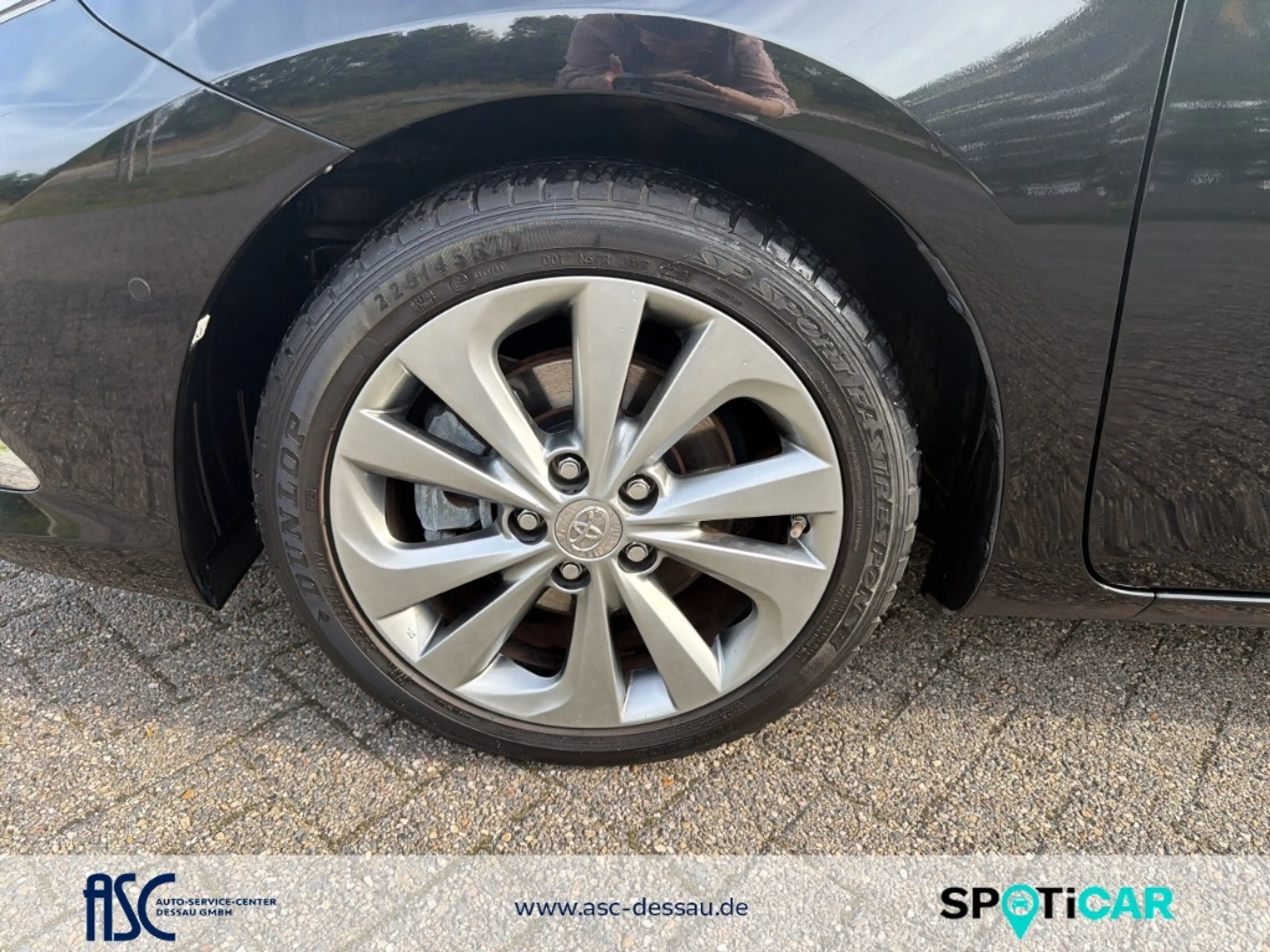 Toyota Auris Edition S/LED/Klimaautom/Navi/Kamera/Sitzh/Bluetoo — photo 13