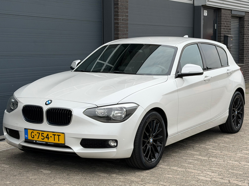 BMW 116 1-serie 116i Limited Series CARPLAY KEYLESS CLIMA — photo 6