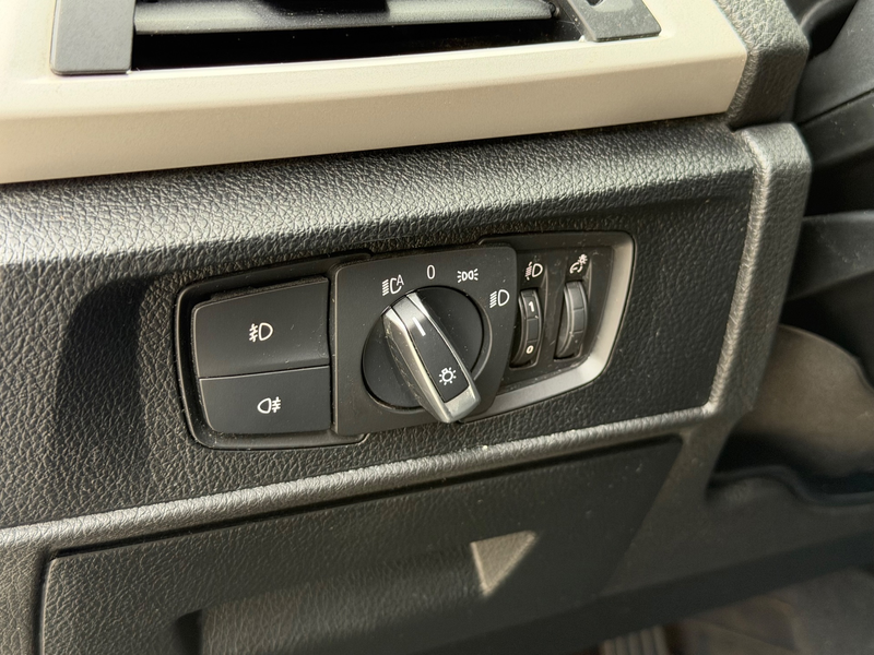 BMW 116 1-serie 116i Limited Series CARPLAY KEYLESS CLIMA — photo 12