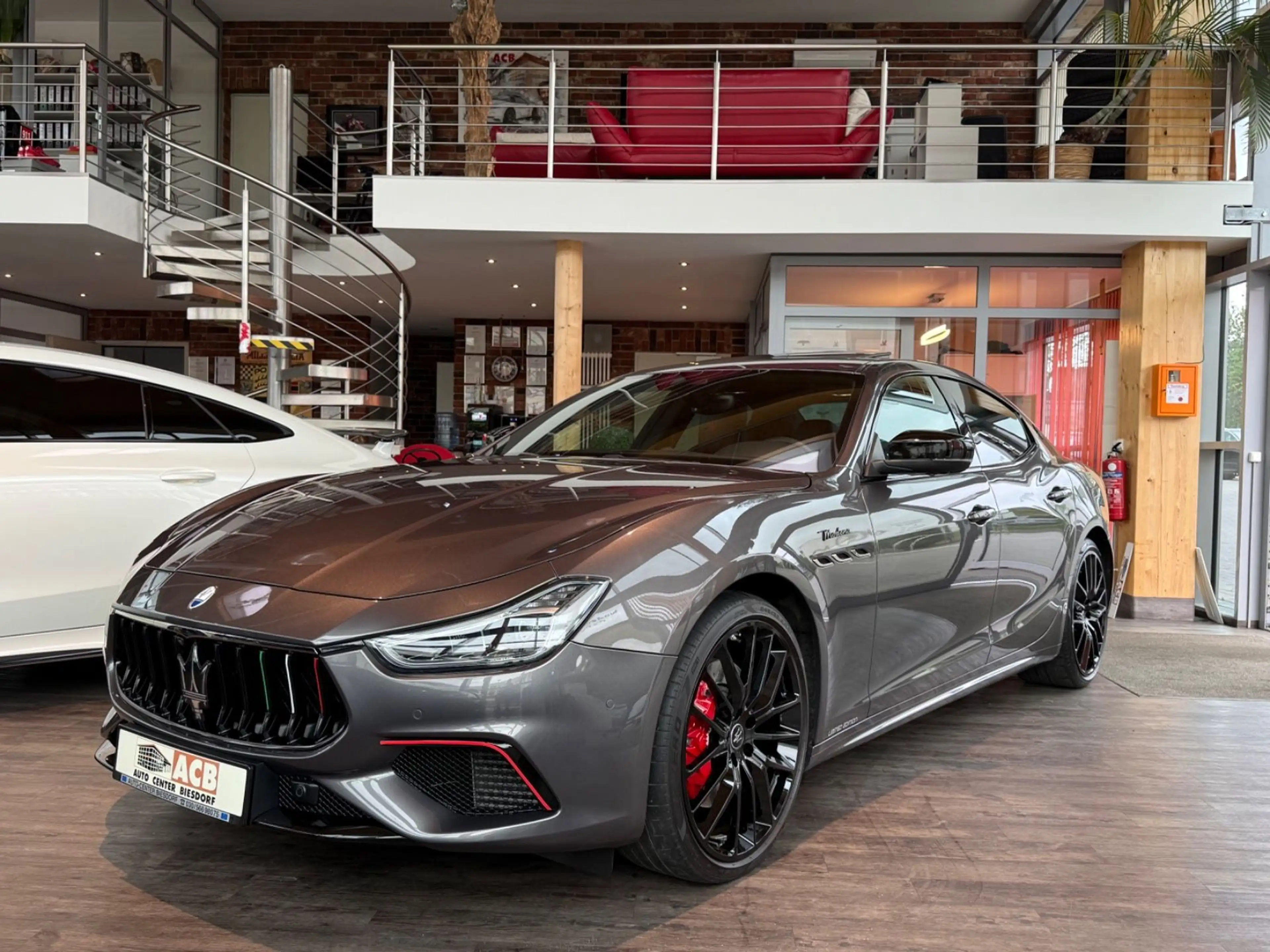 Maserati Ghibli Modena S Q4 Ultima GSD LED ACC H-K 360°