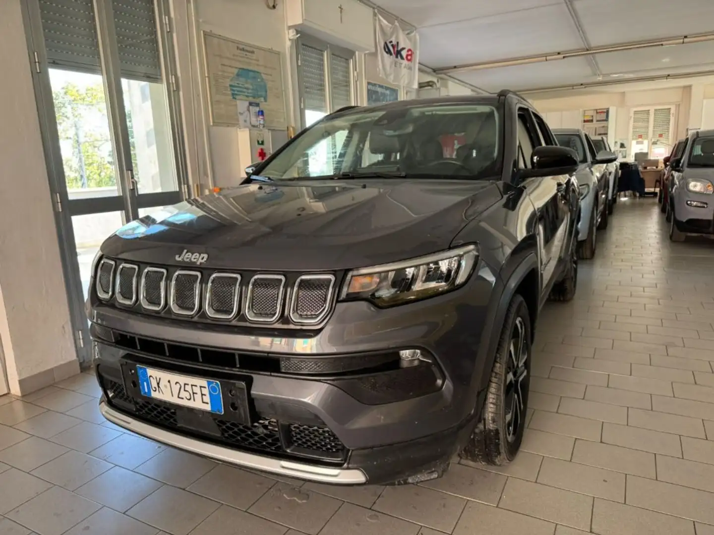 Jeep Compass PROMO FINANZIAMENTO 1.6 MJT II 2WD Limited Grigio - 1