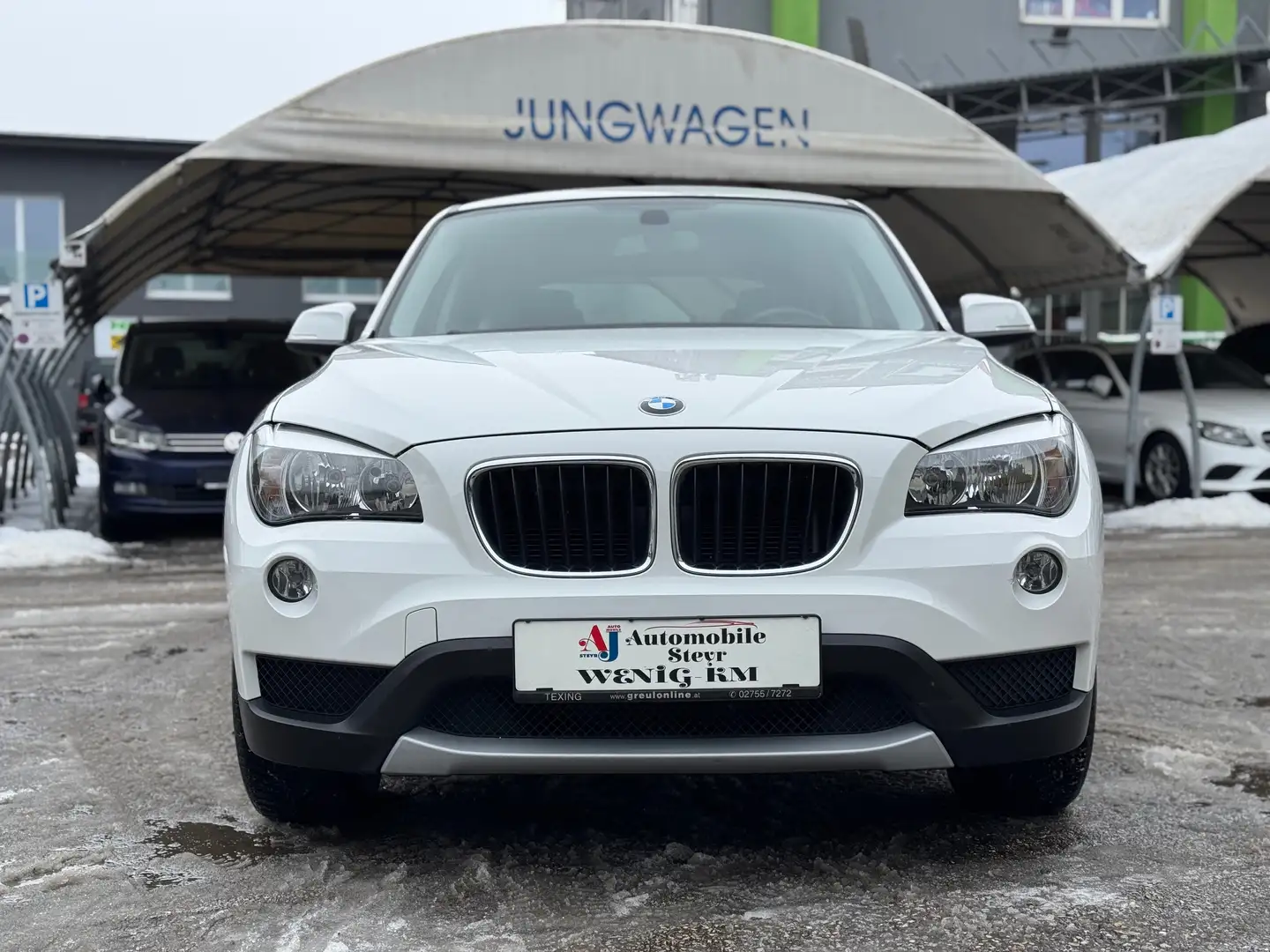 BMW X1 18 d xDrive Weiß - 2