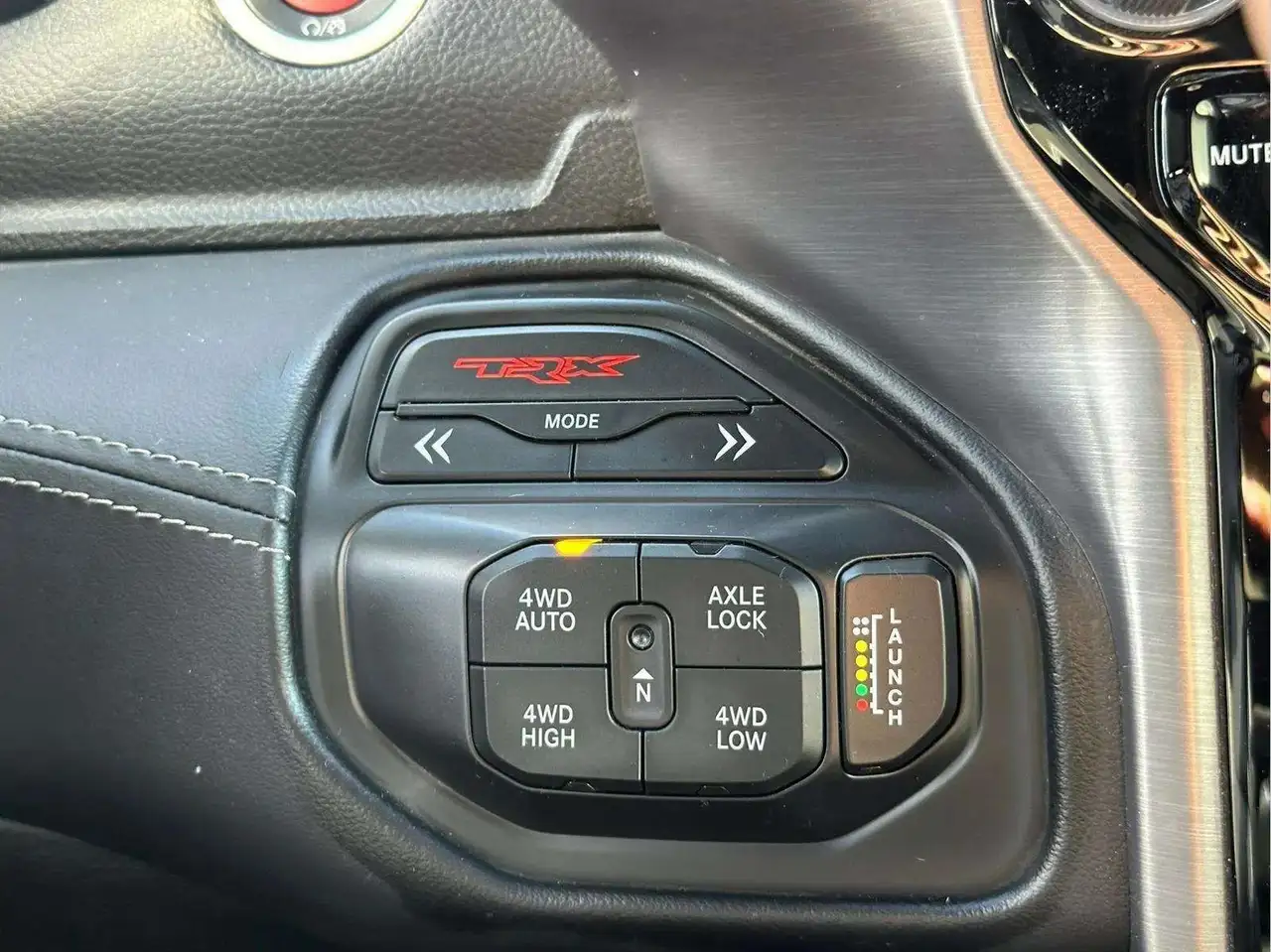 Dodge RAM 2022 — фото 14