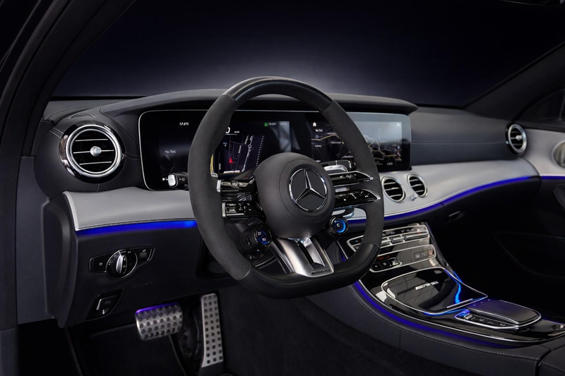 Mercedes-Benz E 63 AMG S PERFORMANCE*SPORTAGA*DRIVER'S P.*LUFT — photo 14