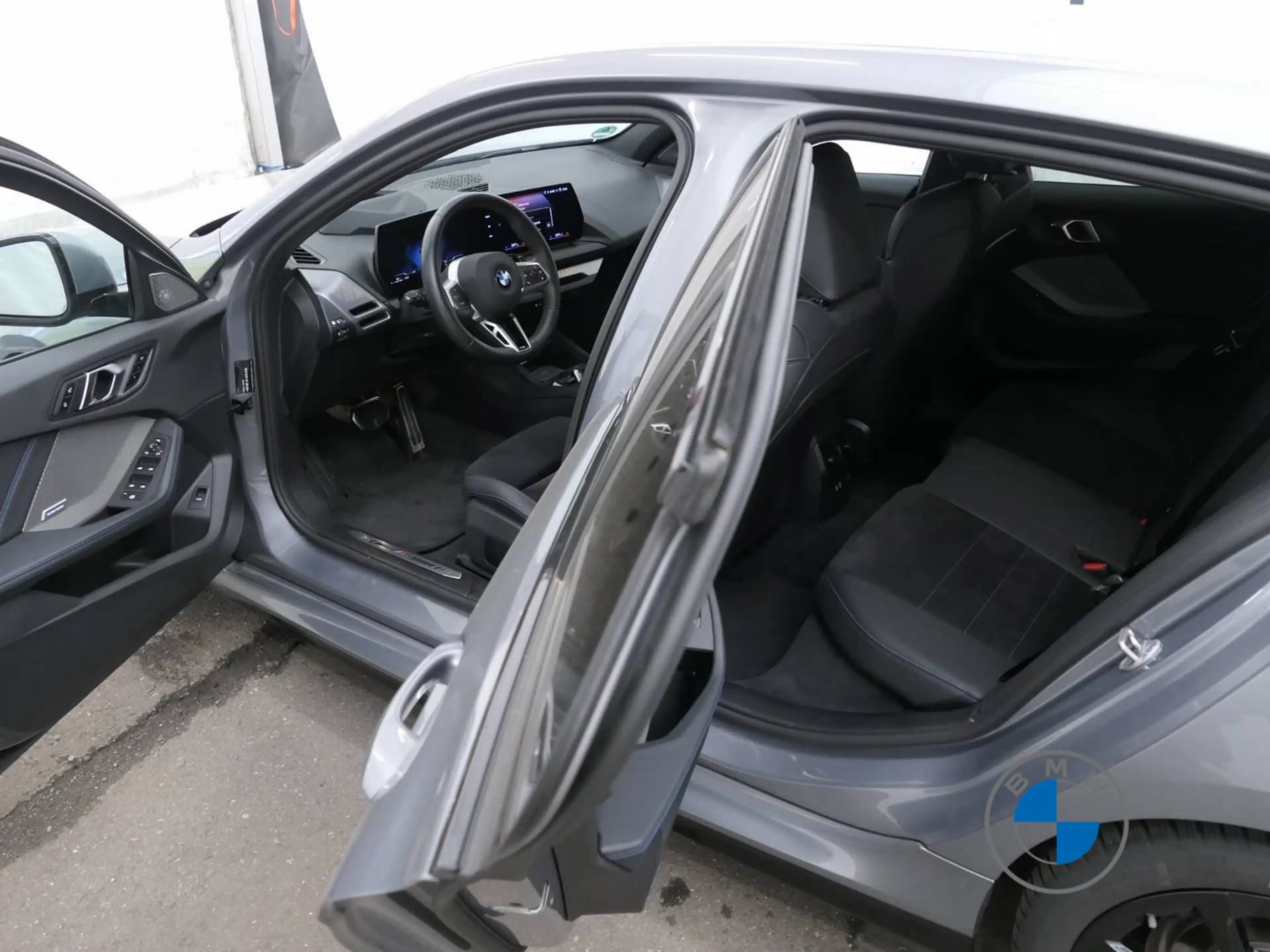 BMW 120 M Sport LC Prof. HUD H/K ACC DA+ PA — photo 10