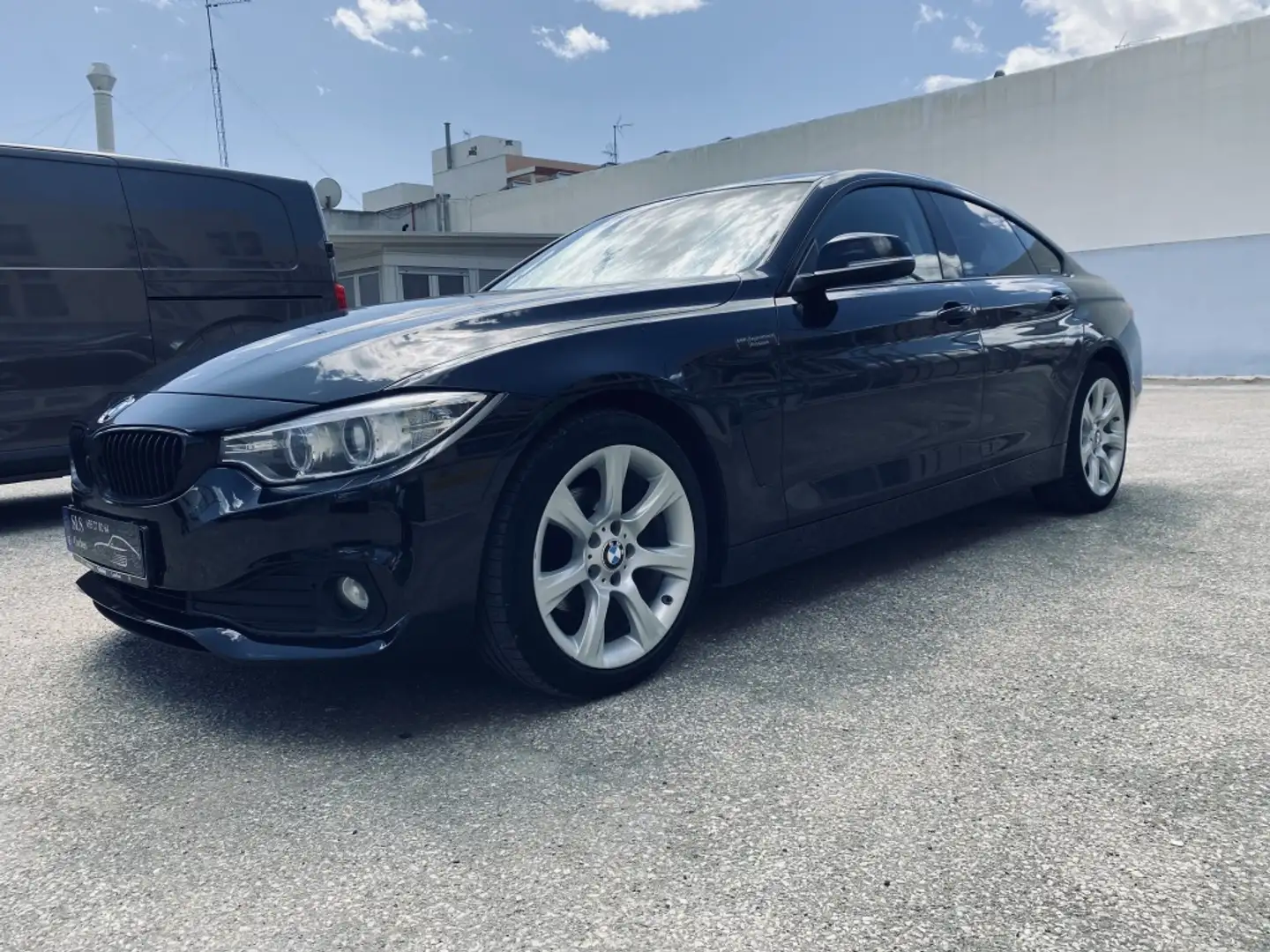 BMW 418 418d Gran Coupé Schwarz - 2