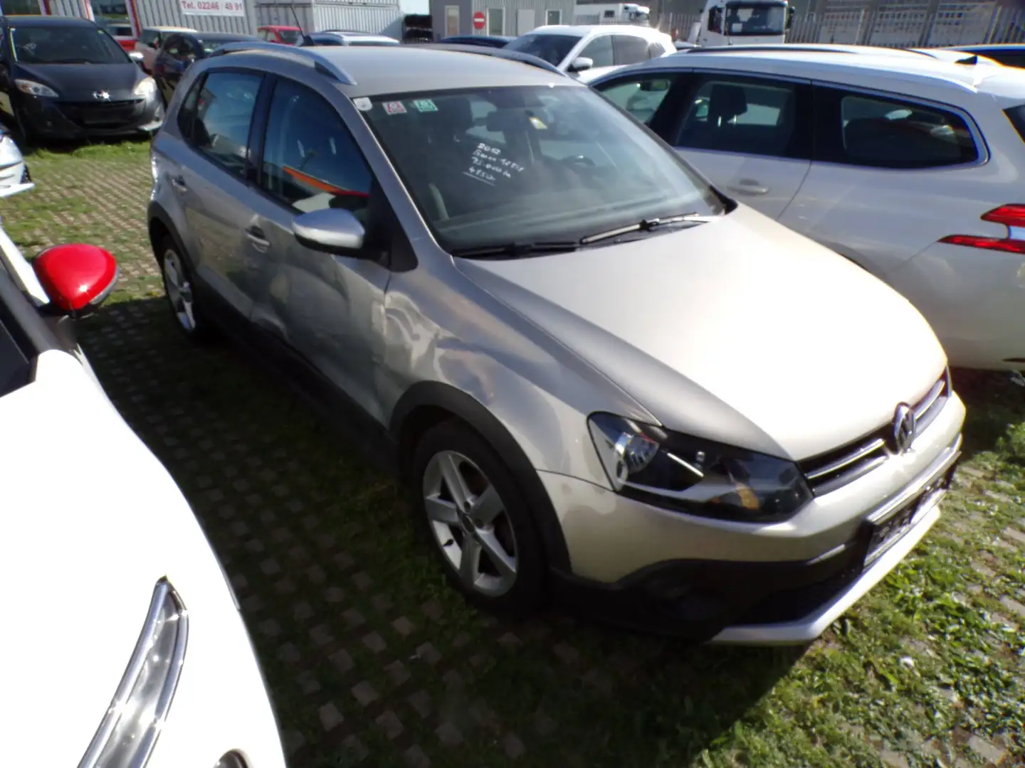 Volkswagen Polo Cross Comfortline Beige - 2