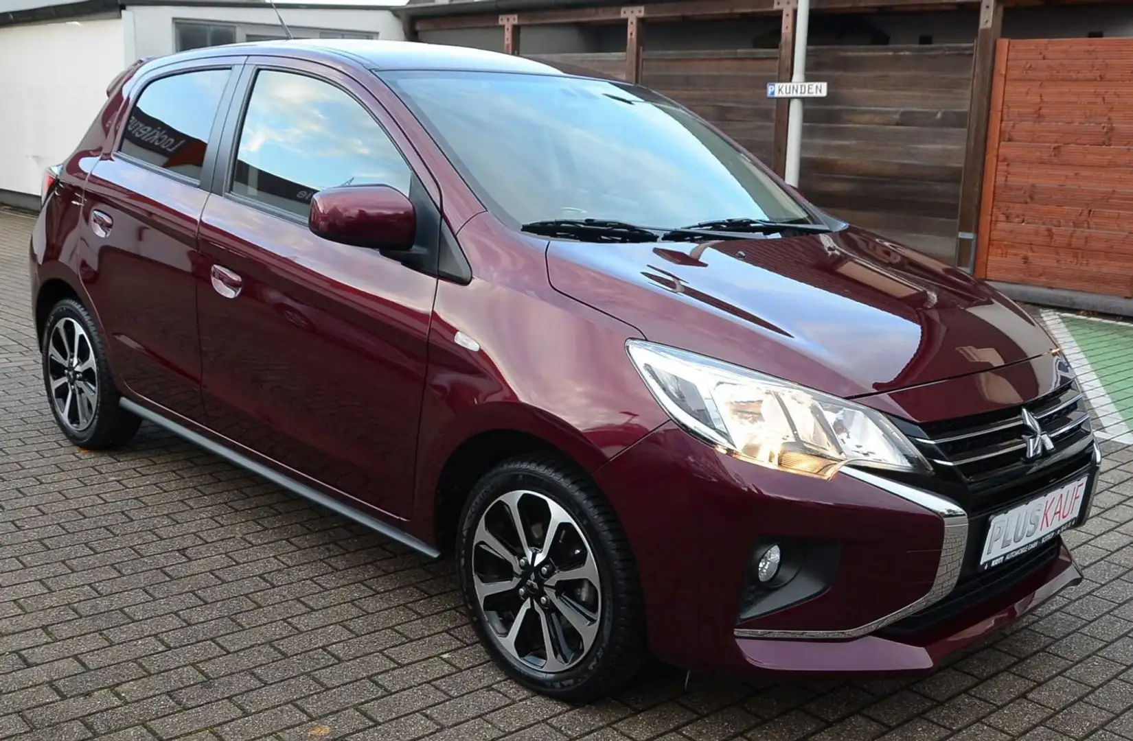 Mitsubishi Space Star Select+ 1.2 MIVEC ClearTec 5-Gang Rot - 2