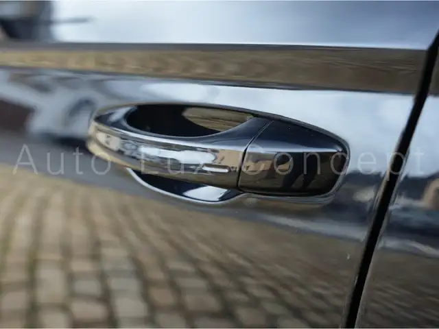 Cupra Ateca view 10