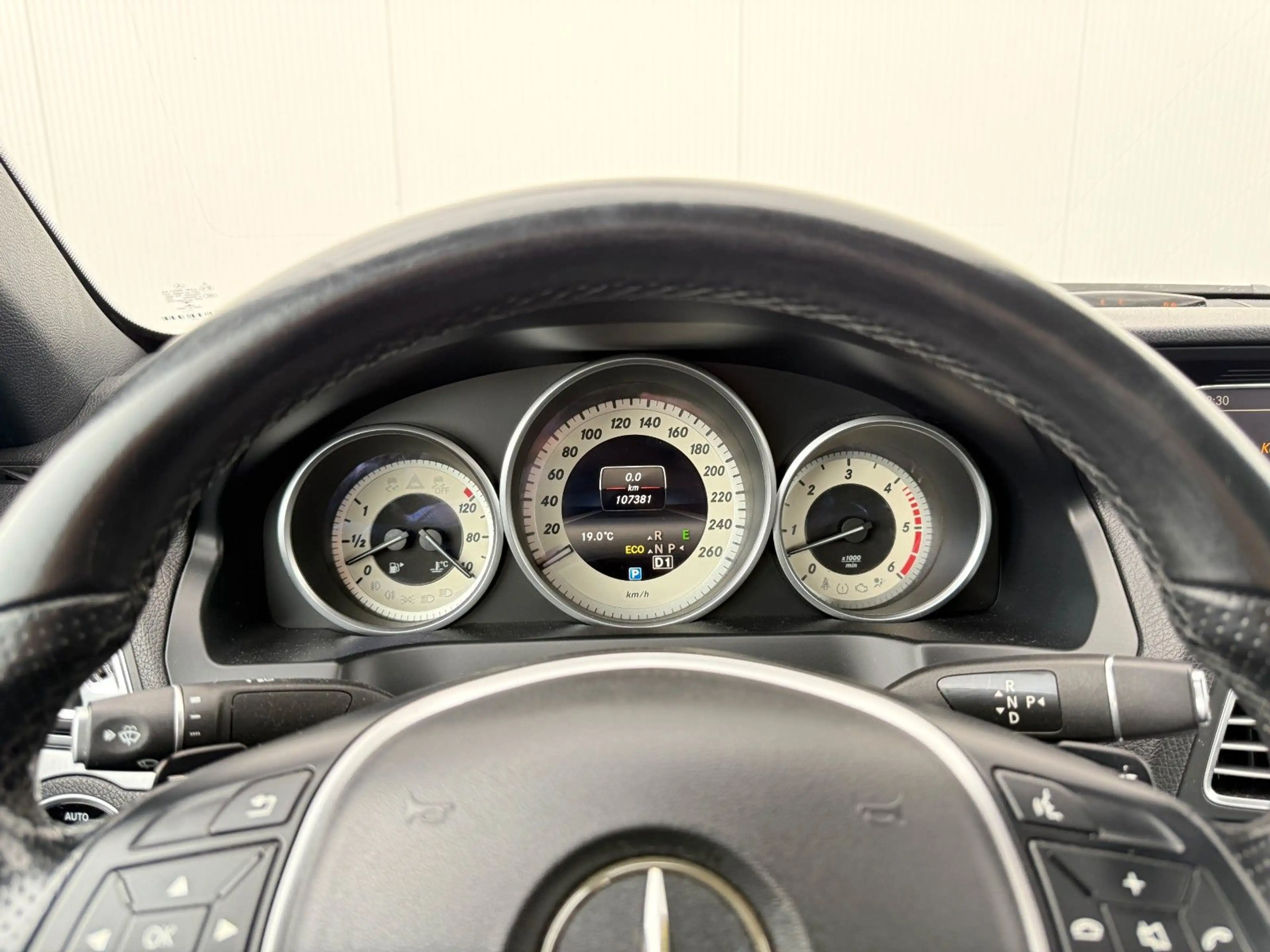 Mercedes-Benz E 350 d Cabrio 9G-Tronic LED APPLE CAR PLAY — photo 12