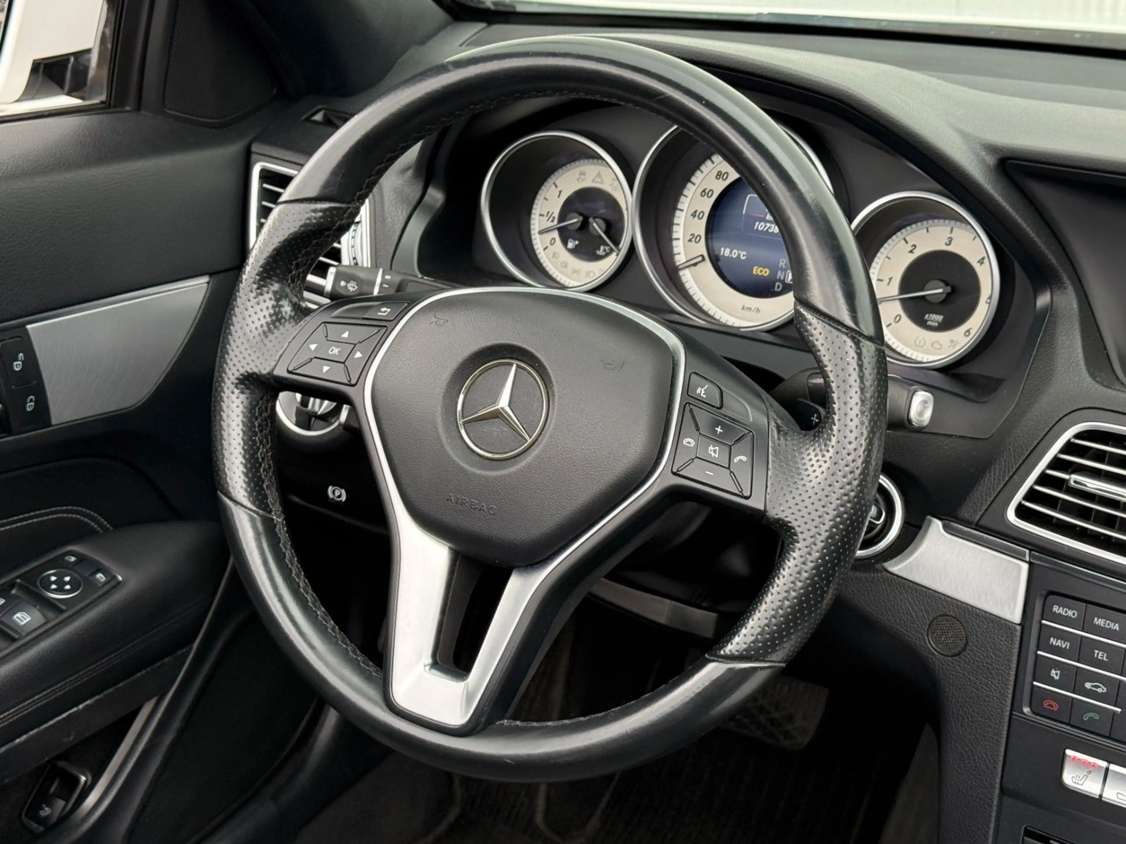 Mercedes-Benz E 350 d Cabrio 9G-Tronic LED APPLE CAR PLAY — photo 13