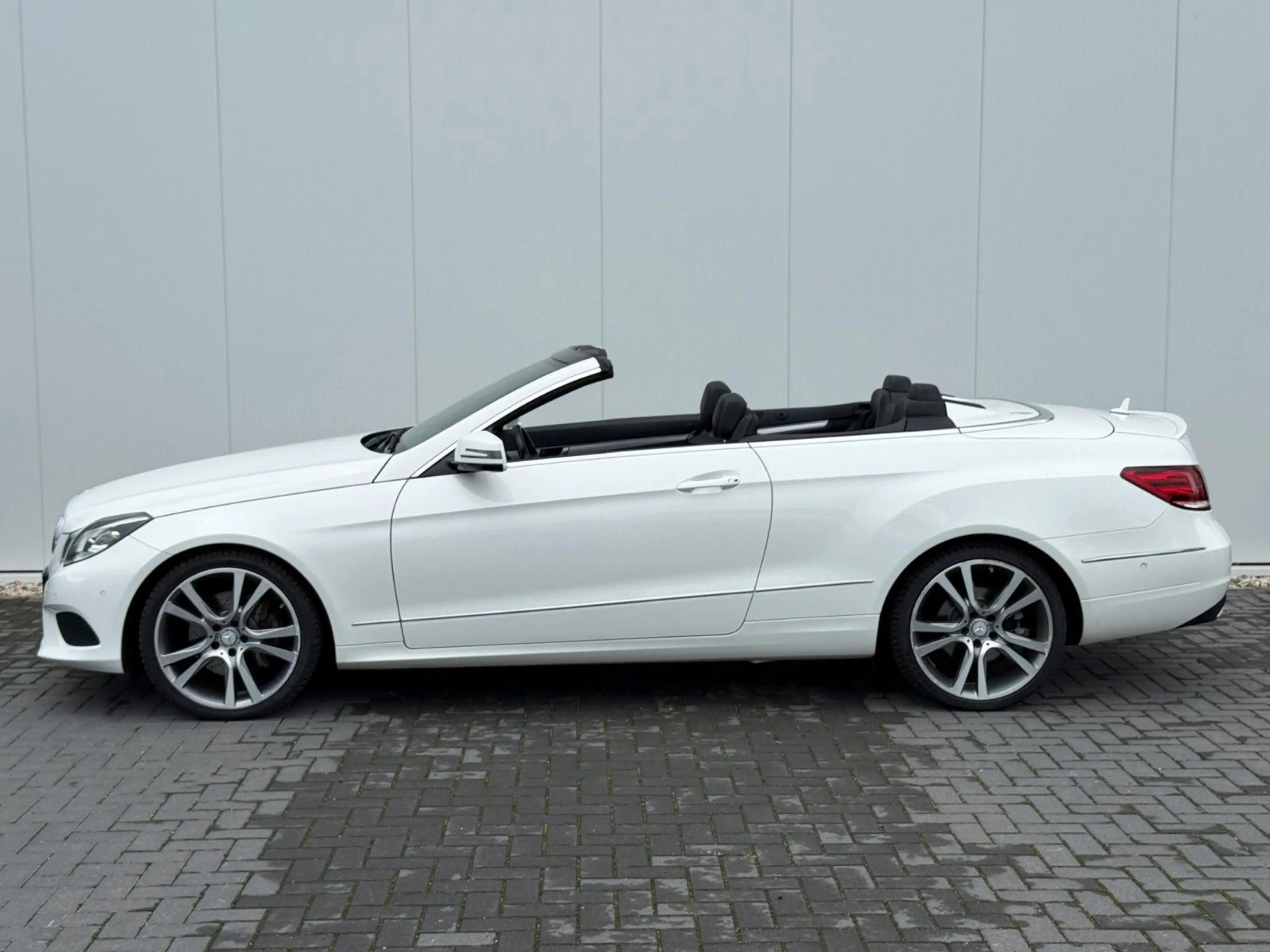 Mercedes-Benz E 350 d Cabrio 9G-Tronic LED APPLE CAR PLAY — photo 8