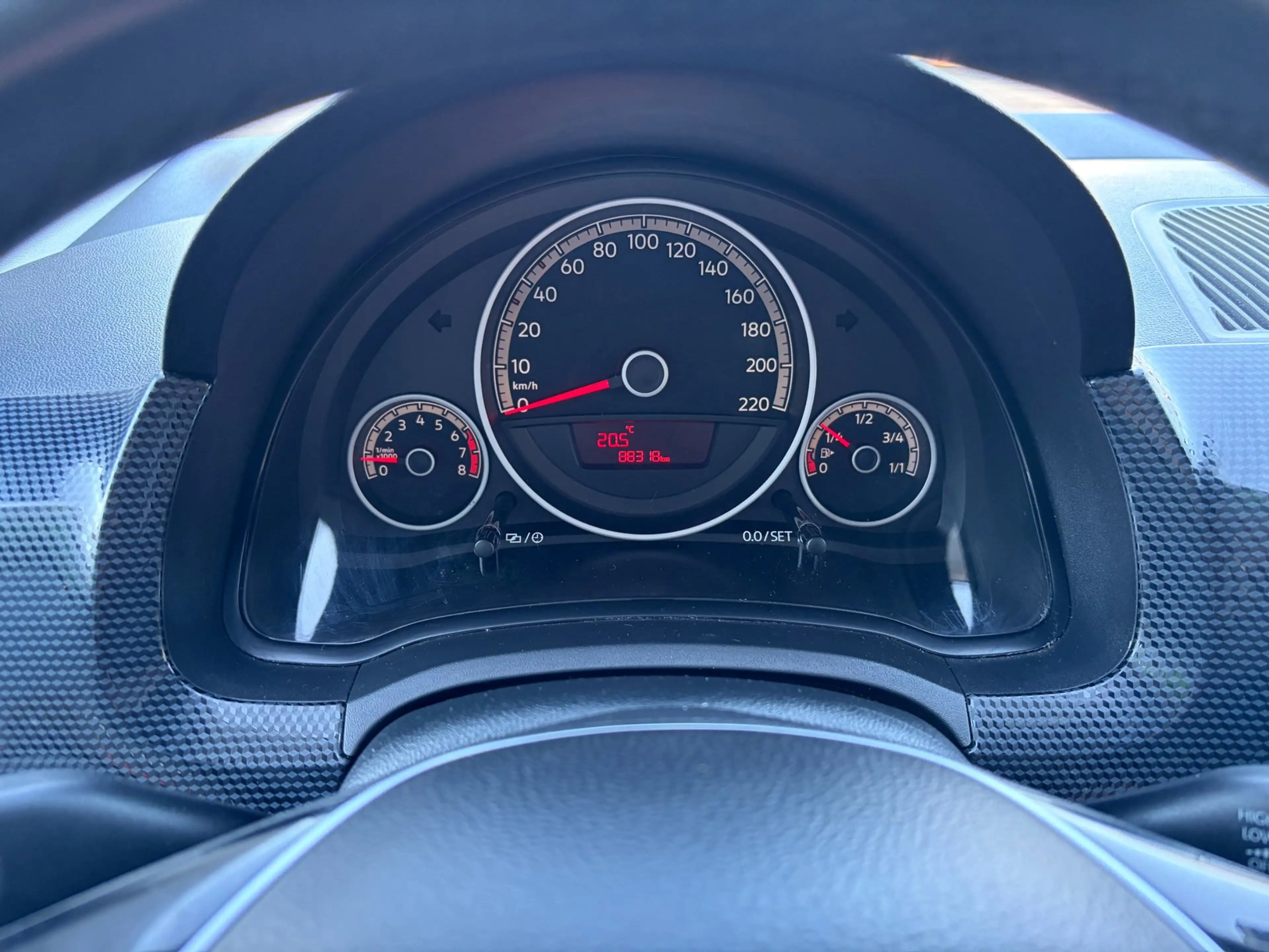 Volkswagen up! 1.0 BMT high up! / Airco / stoelverw. / 5-drs — photo 13