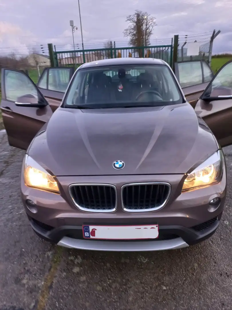 BMW X1 X1 2.0 d sDrive18 Brun - 1