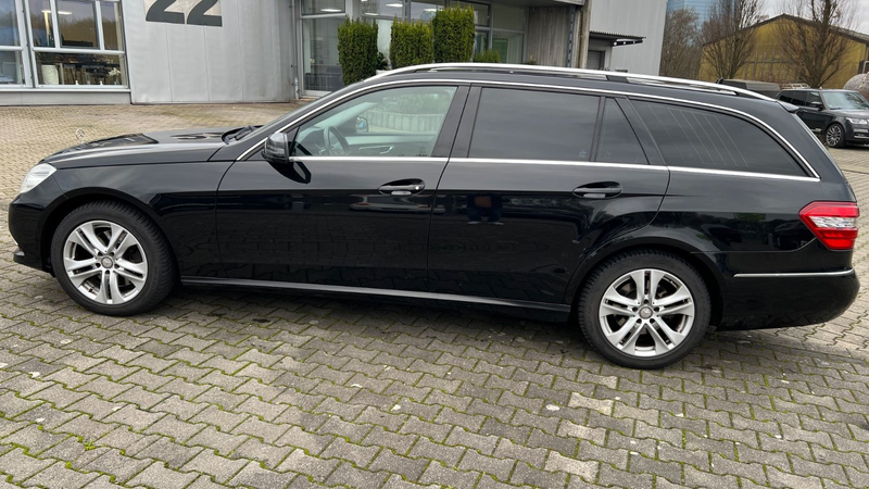 Mercedes-Benz E 350 CDI BlueEfficiency 4Matic  Avantgarde — photo 4