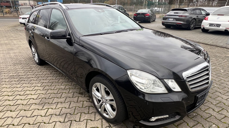 Mercedes-Benz E 350 CDI BlueEfficiency 4Matic  Avantgarde — photo 2