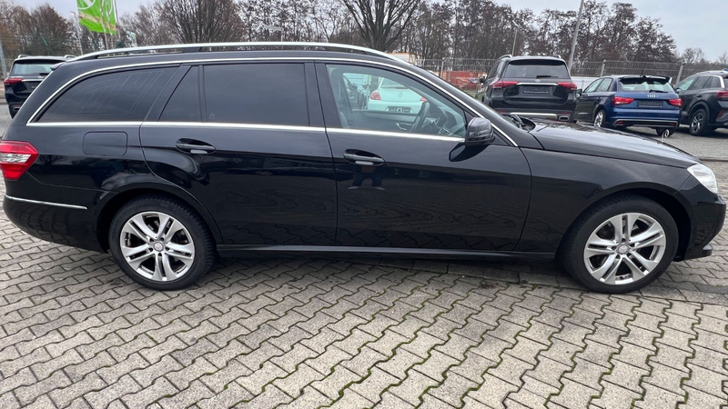 Mercedes-Benz E 350 CDI BlueEfficiency 4Matic  Avantgarde — photo 5