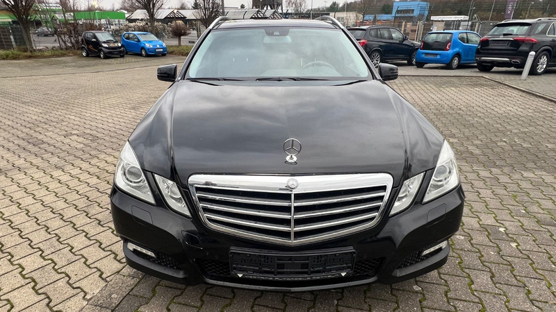 Mercedes-Benz E 350 CDI BlueEfficiency 4Matic  Avantgarde — photo 3
