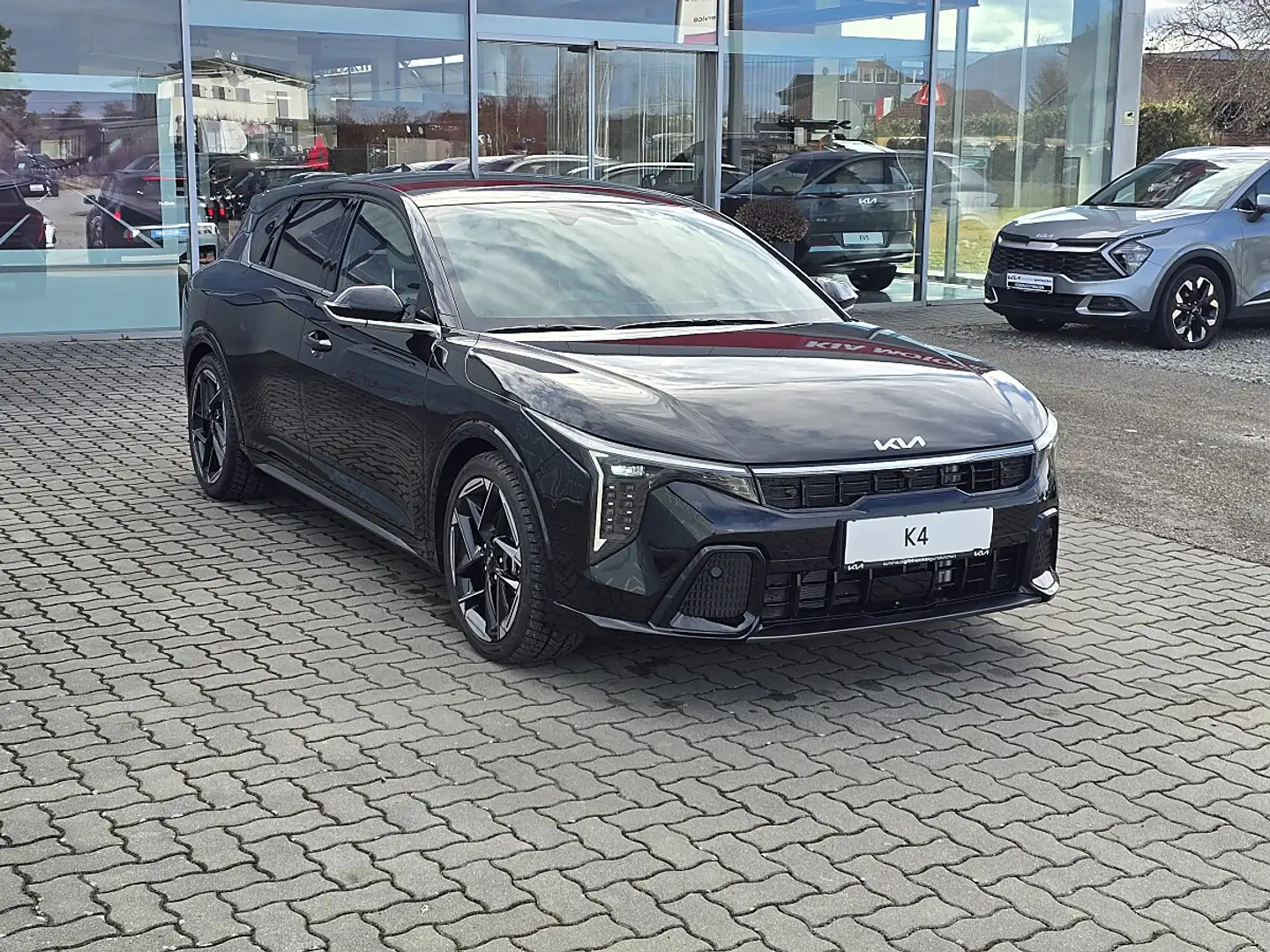Kia K4 1,6 TGDI GT-Line DCT Schwarz - 2
