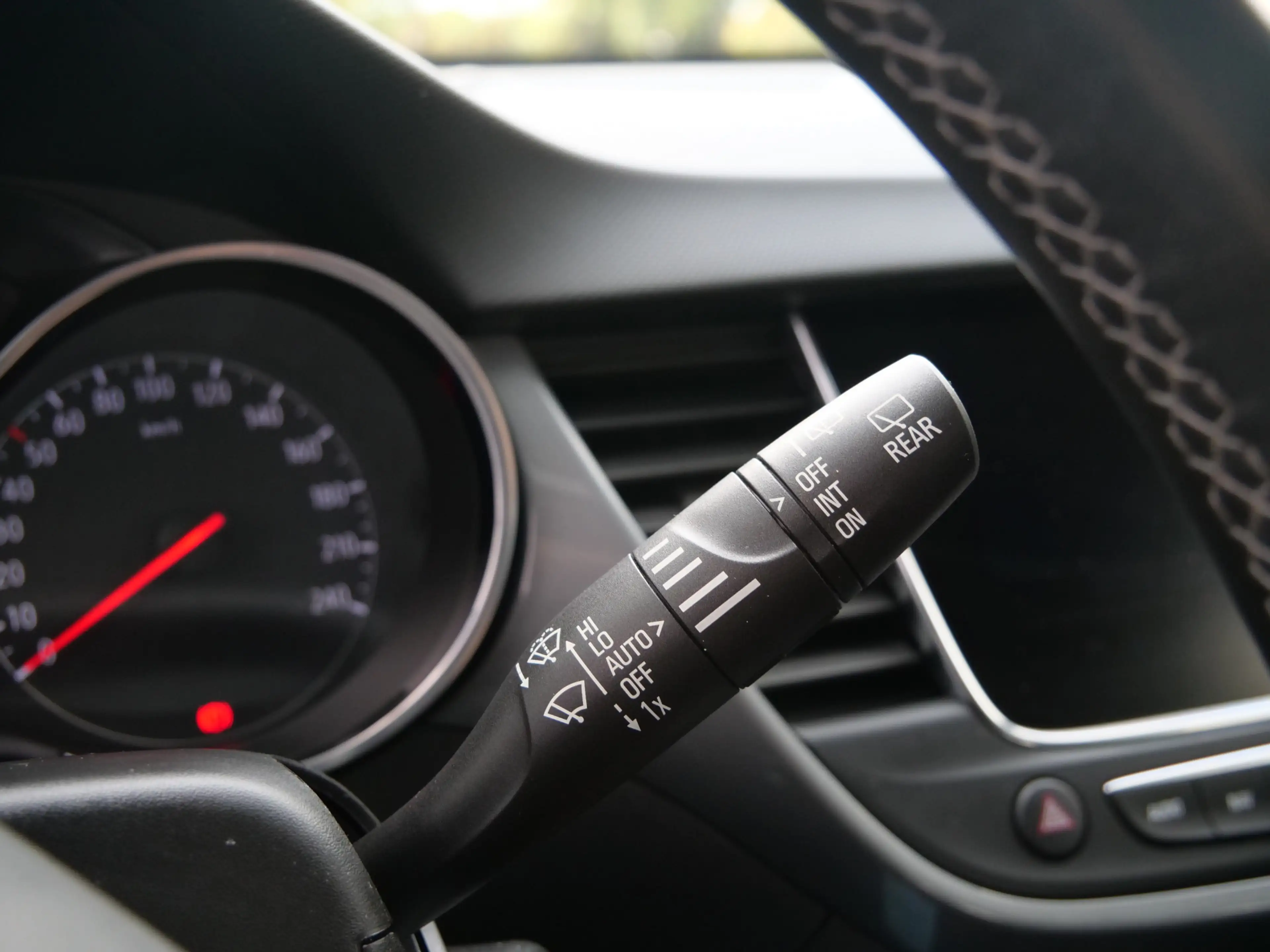 Opel Crossland 1.2 Turbo Elegance 110 Pk Navi / DAB / Apple Carpl — photo 22