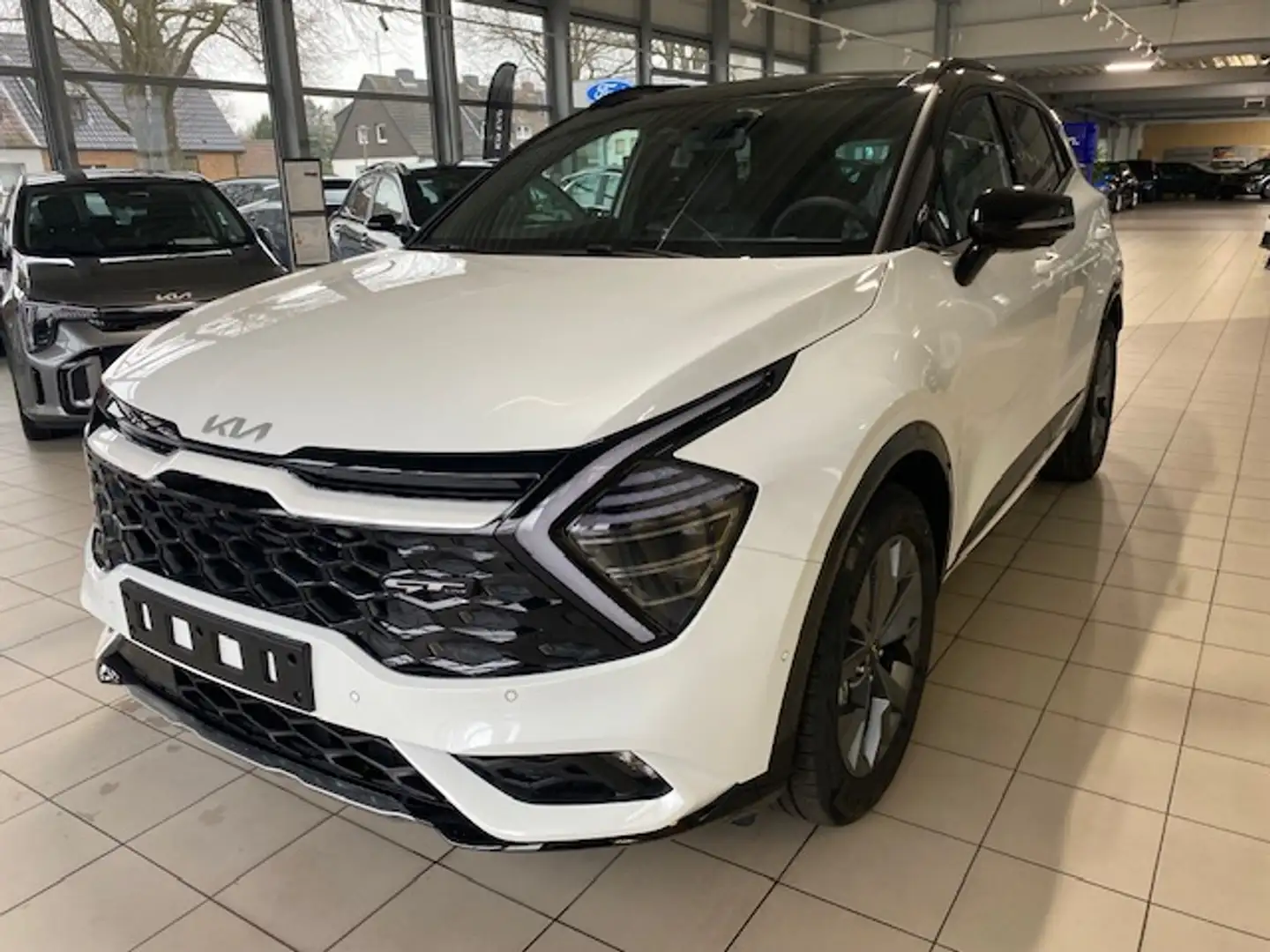 Kia Sportage 1.6T-GDI Hybrid AWD Aut. GT-Line Weiß - 2