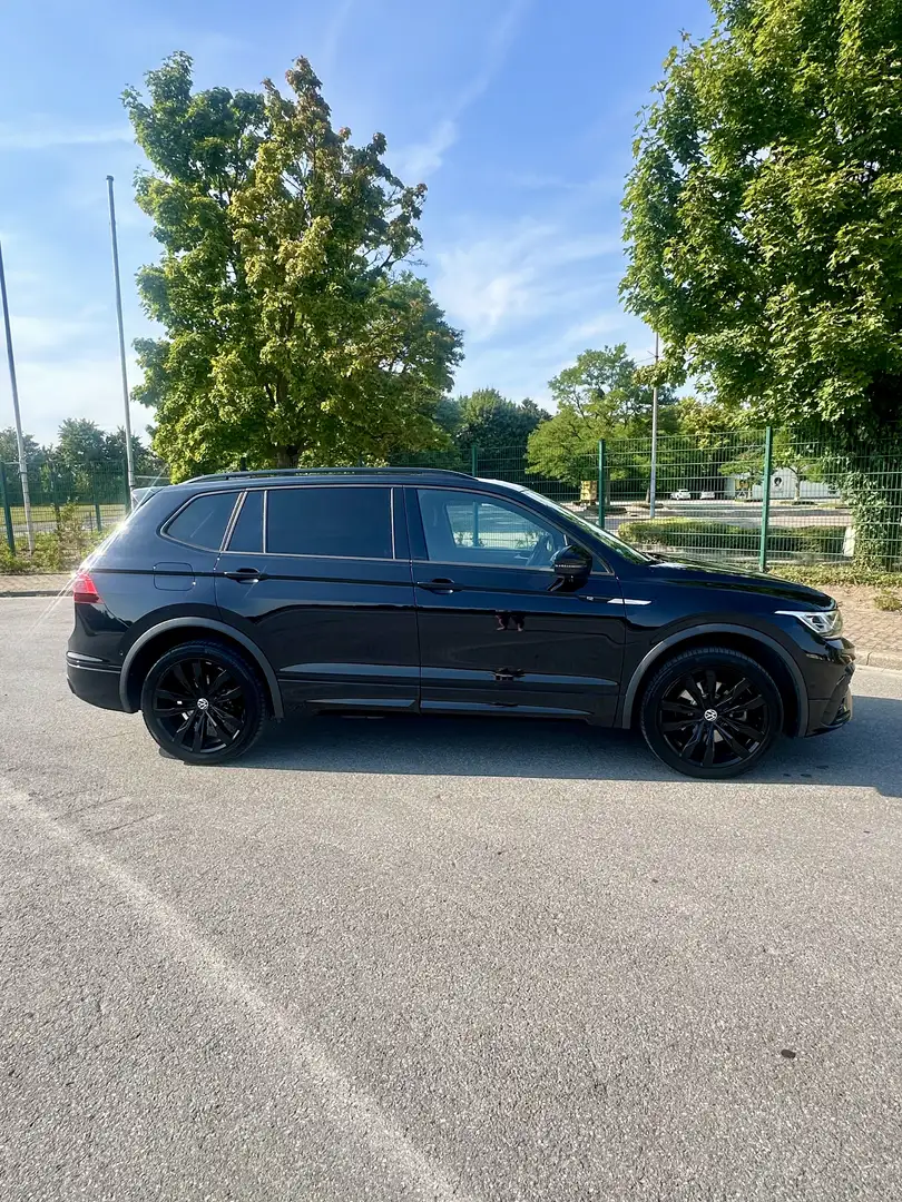 Volkswagen Tiguan Allspace 2.0 TDI SCR 4Motion DSG R-Line mit GARANTIE Schwarz - 2