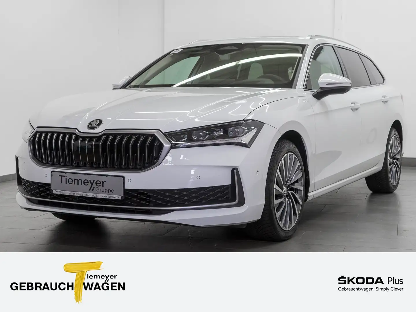 Skoda Superb Combi 1.5 eTSI DSG L+K LEDER PANO AHK Weiß - 1
