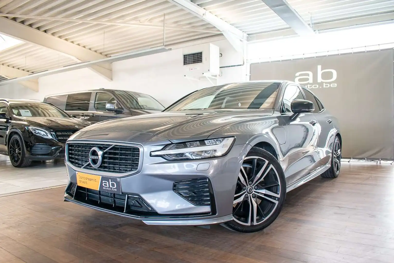 Volvo S60 T8 R-DESIGN *POLESTAR ENGINEERED*, HARMAN/KARDON Gris - 1