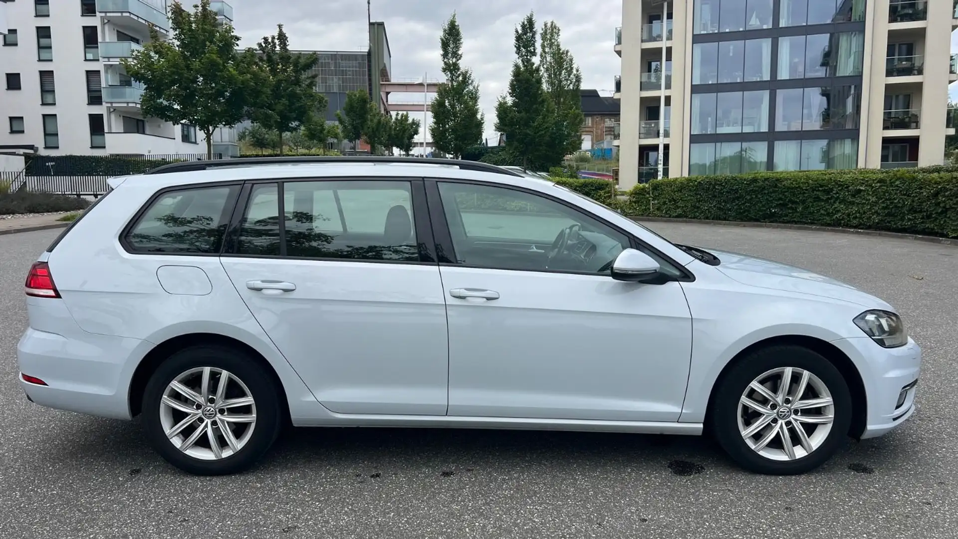 Volkswagen Golf VII Variant Comfortline BMT/Start-Stopp Argent - 1